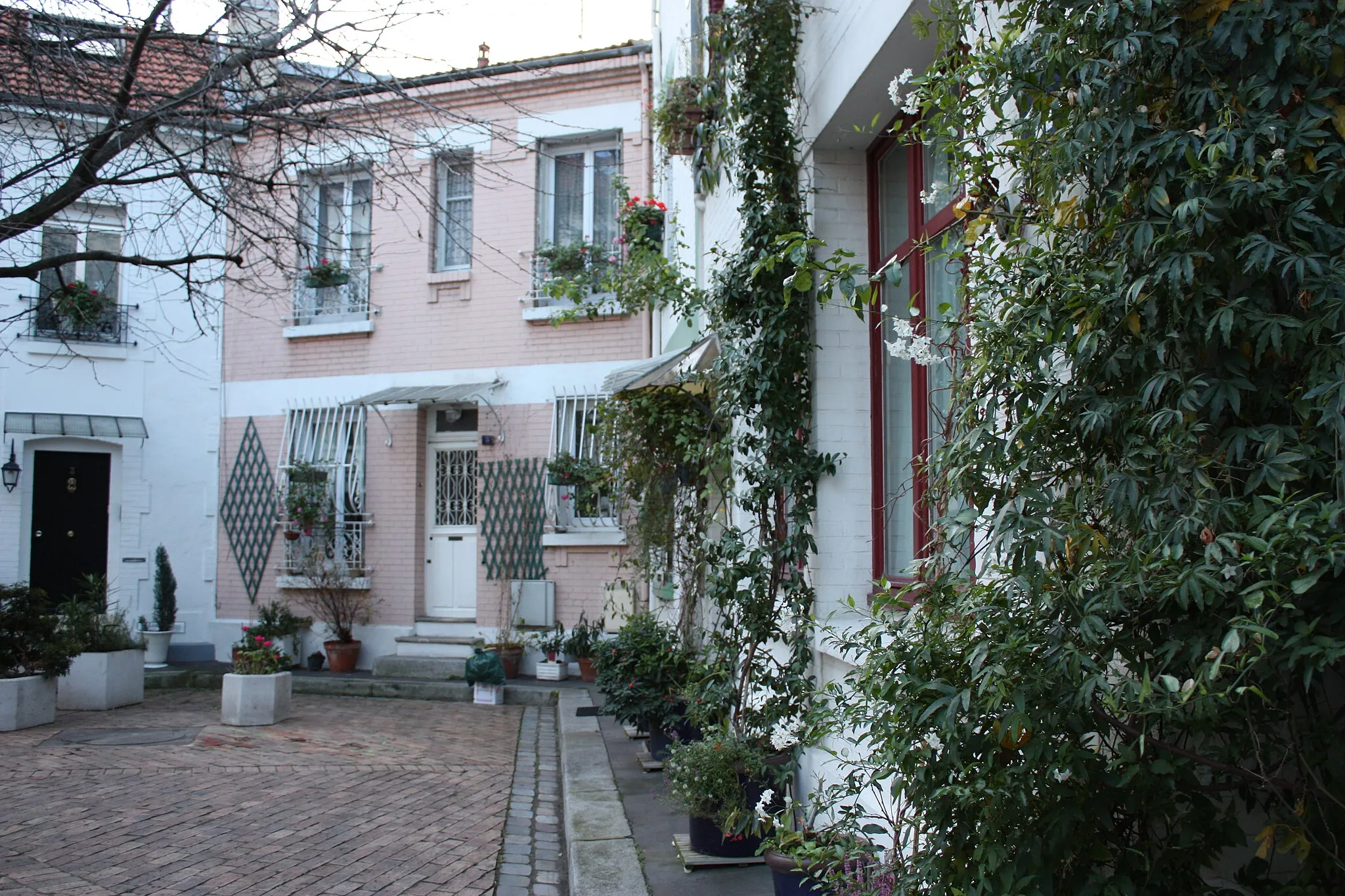 Photo showing: Cité florale in Paris, at rue des Iris and rue des Glycines