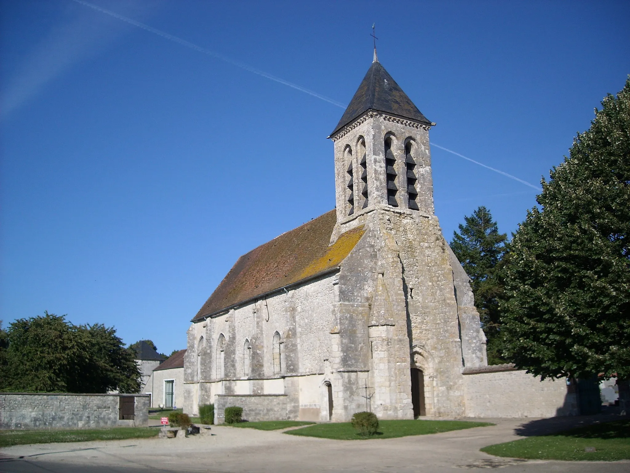 Photo showing: Eglise catholique de Guercheville Notre-Dame de l'Assomption. (département de la Seine-et-Marne, région Île-de-France).