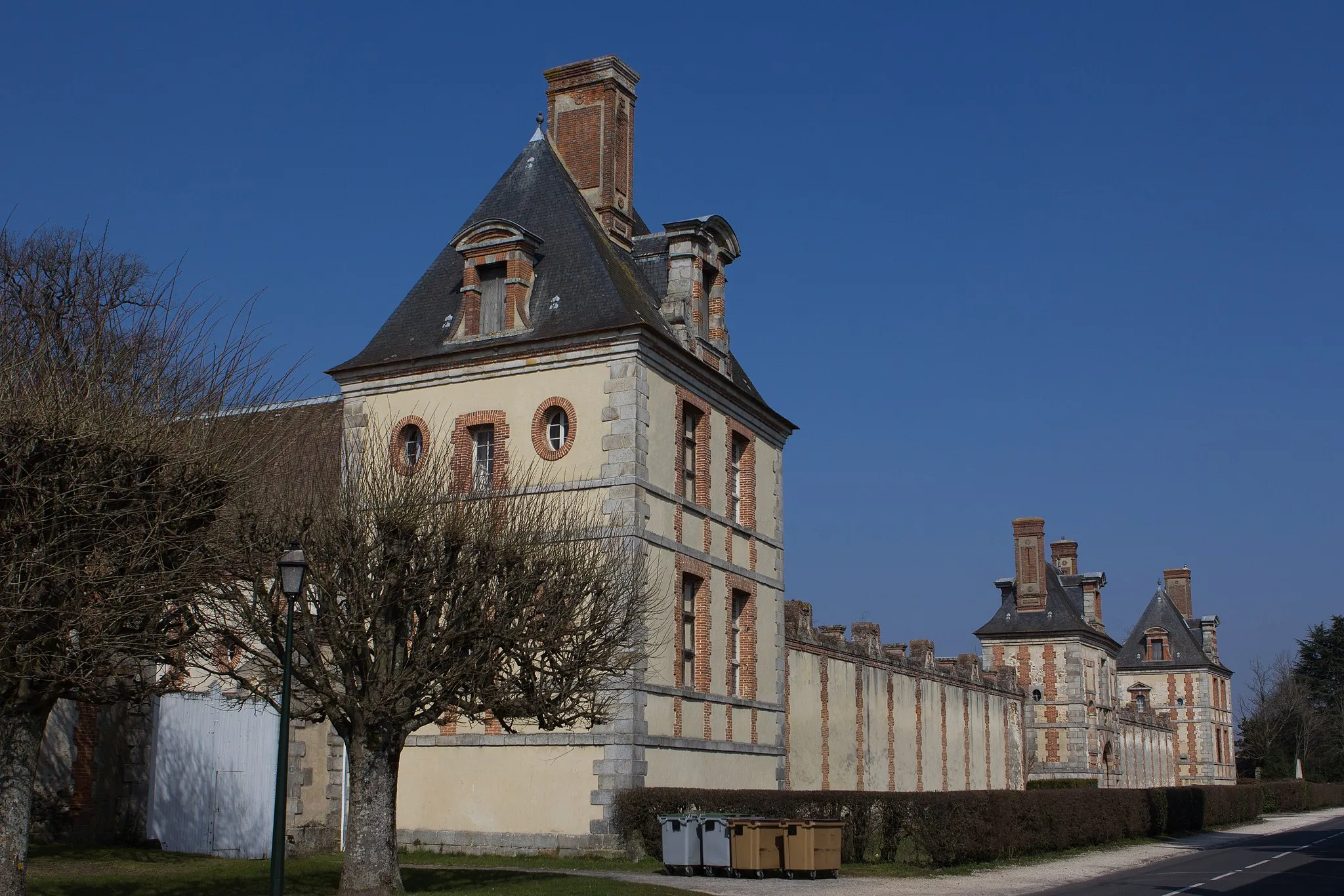 Photo showing: Château de Fleury-en-Bière ( Fleury-en-Bière, Seine-et-Marne, France)