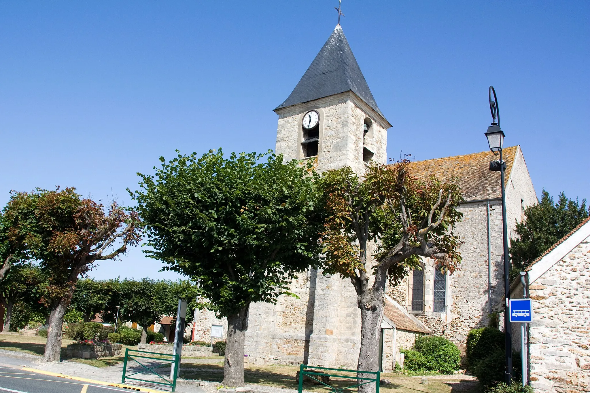 Photo showing: Eglise d'Auvernaux, Auvernaux, Essonne, France