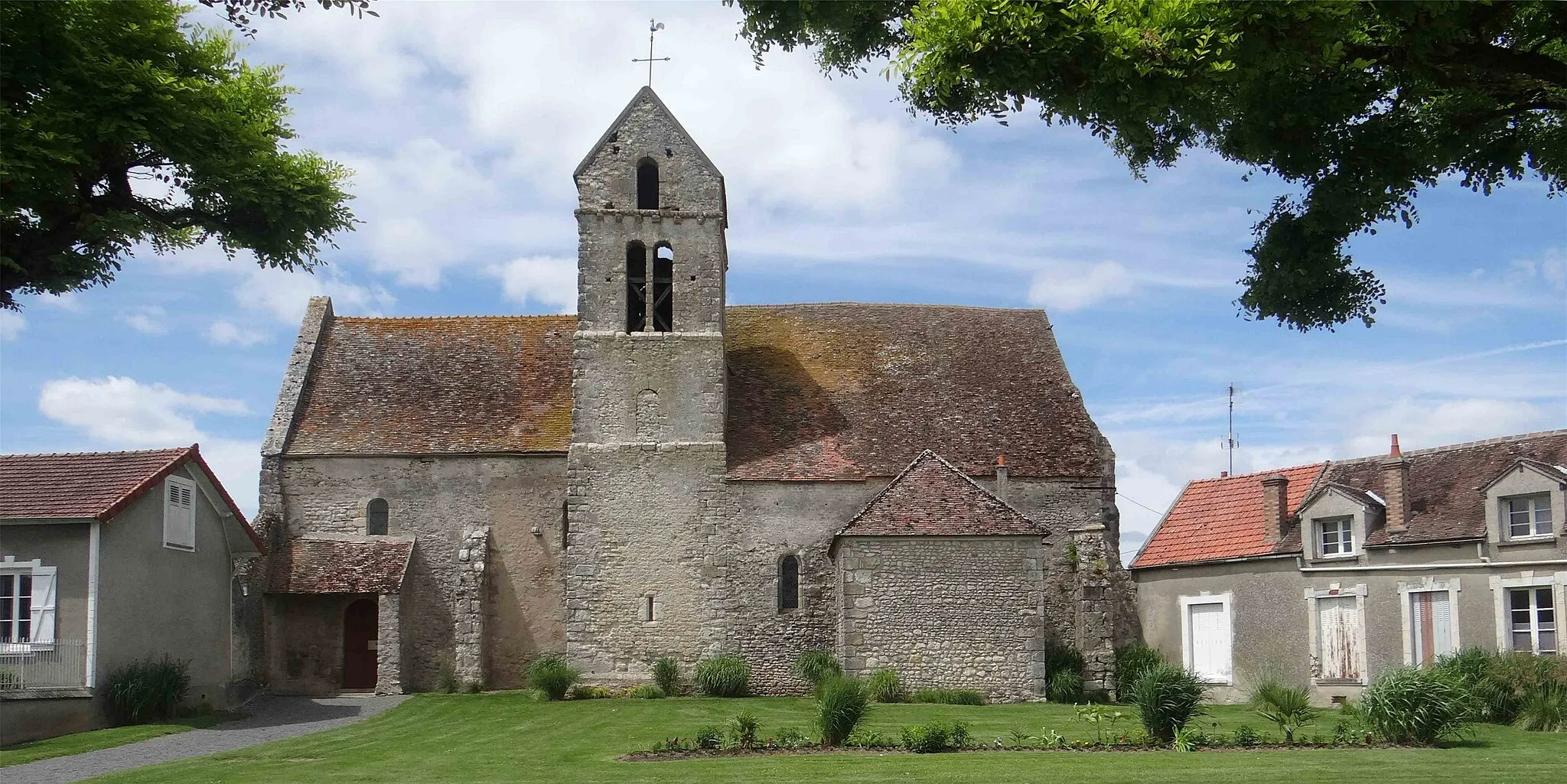 Photo showing: Church of Our Lady of the Assumption, Amponville, Seine-et-Marne, France.