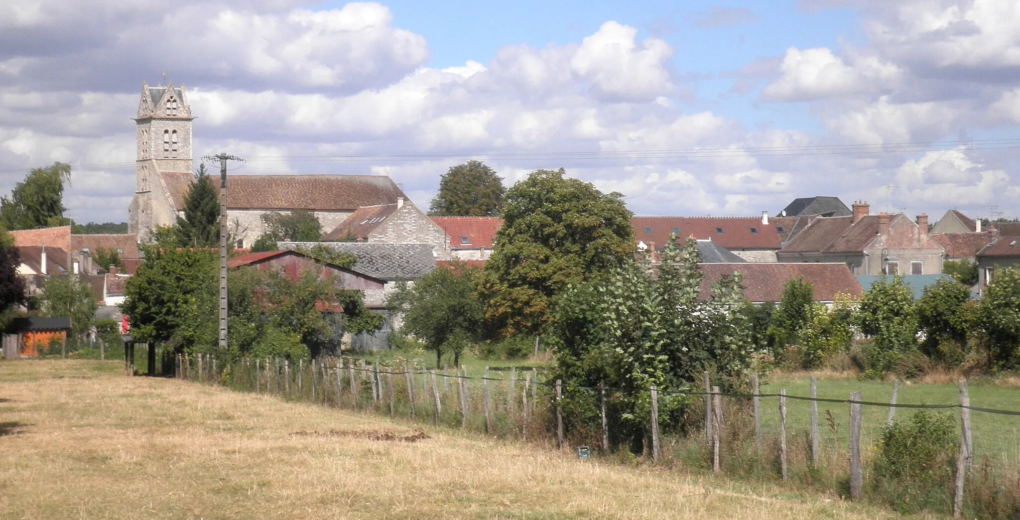 Photo showing: Ury, vue de la route d'Achères.