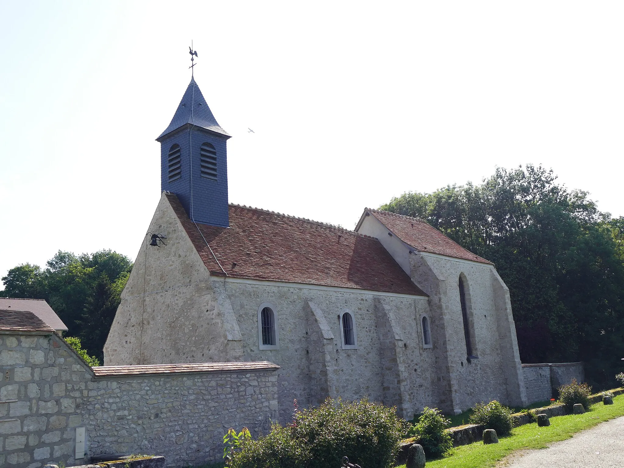 Photo showing: Saint-Nicolas' chapel in Rennemoulin (Yvelines, Île-de-France, France).