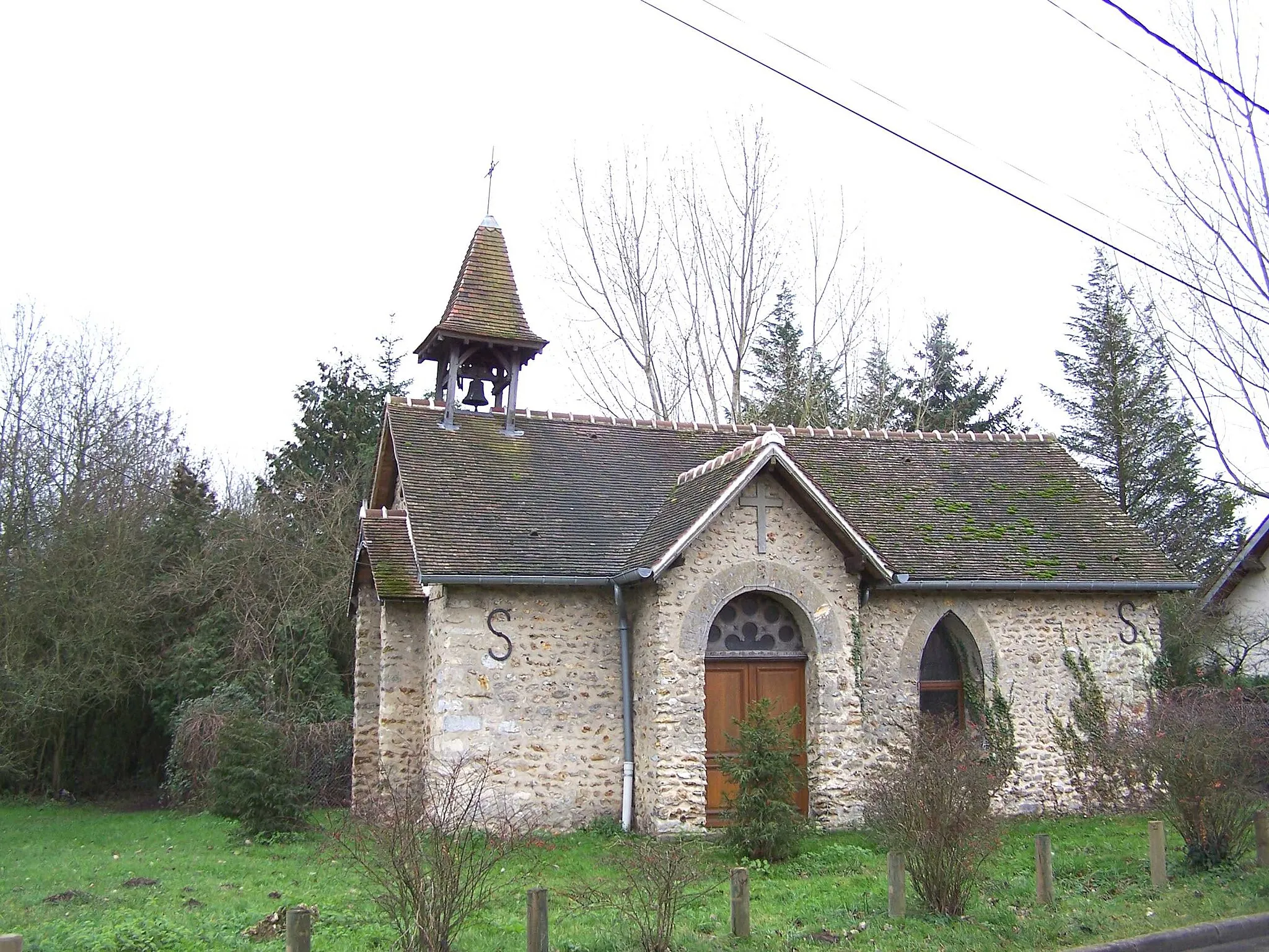 Photo showing: Chapelle de Sainte-Gemme à Feucherolles (Yvelines, France)