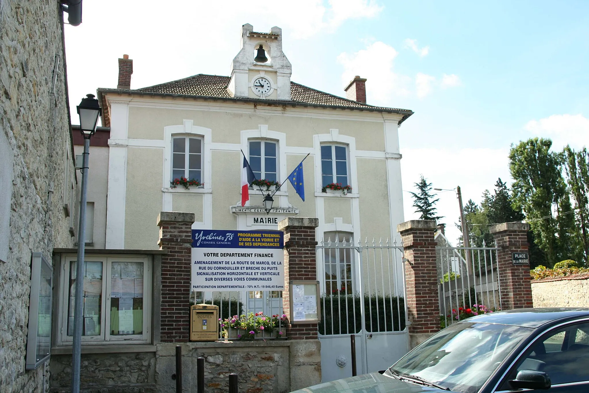 Photo showing: Mairie d'Andelu, Yvelines  (France) -