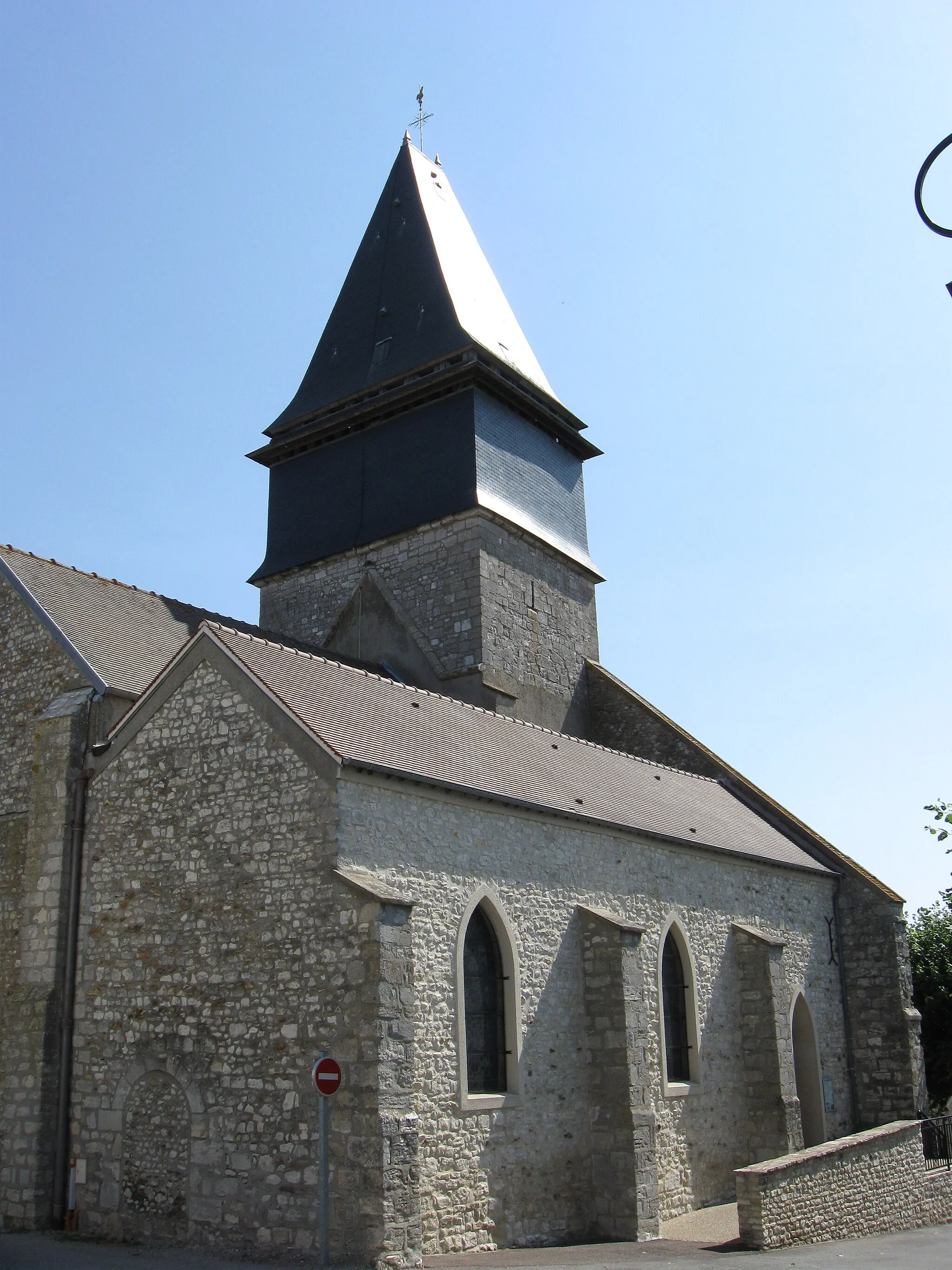 Photo showing: Église Notre-Dame-de-la-Trinité de Bréval. (Yvelines, région Île-de-France).