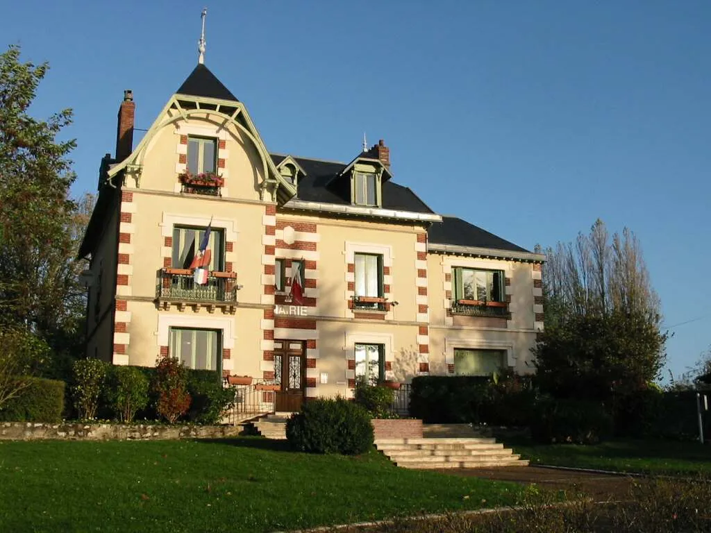 Photo showing: Town hall of Arnouville-lès-Mantes (Yvelines, France)