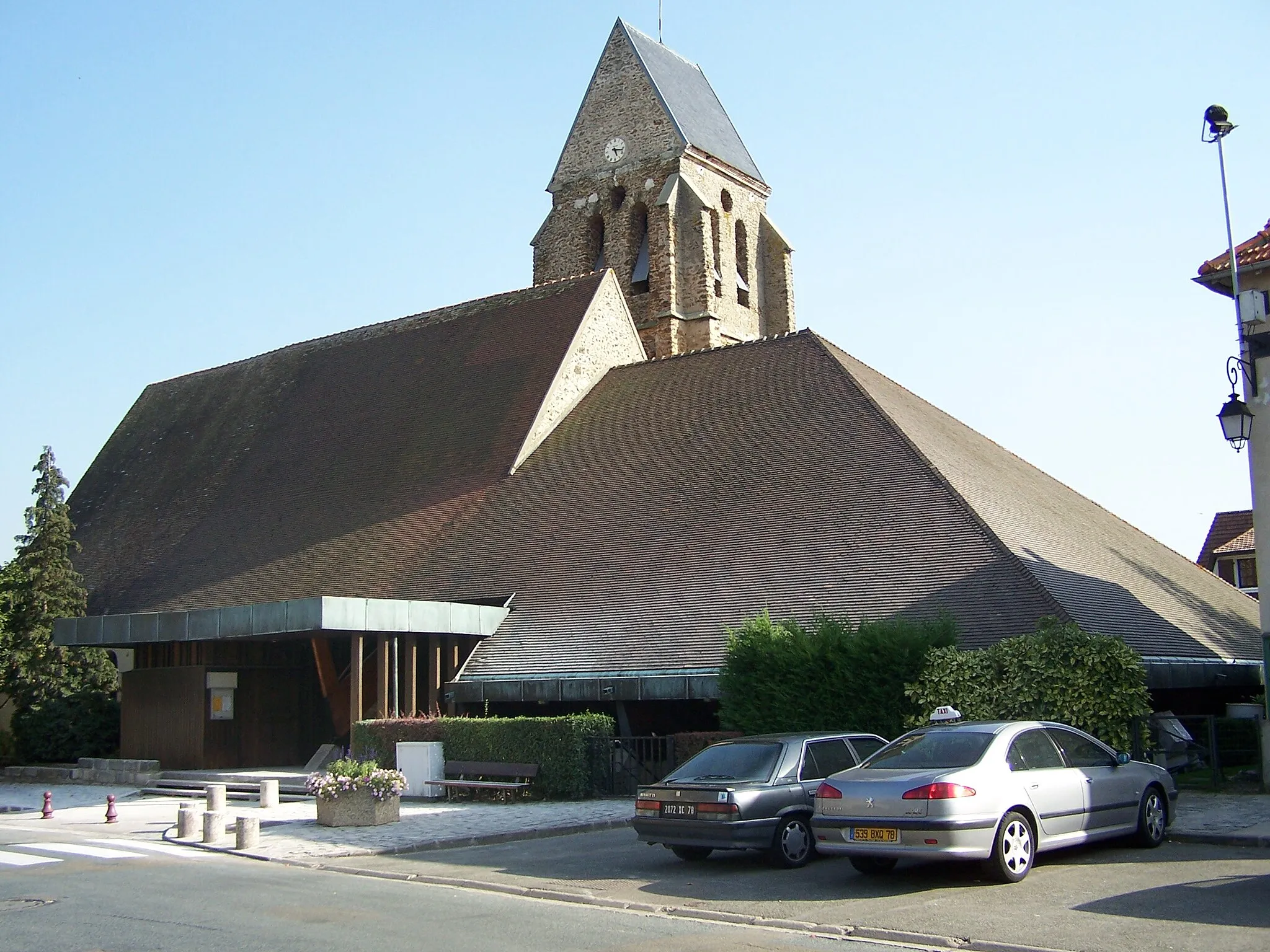 Photo showing: Église St Gilles-St Leu de Bois-d'Arcy (Yvelines, France). Photo personnelle
Church St Gilles-St Leu in Bois d'Arcy (Yvelines, France). Personal picture.
Auteur/Author : Henry Salomé