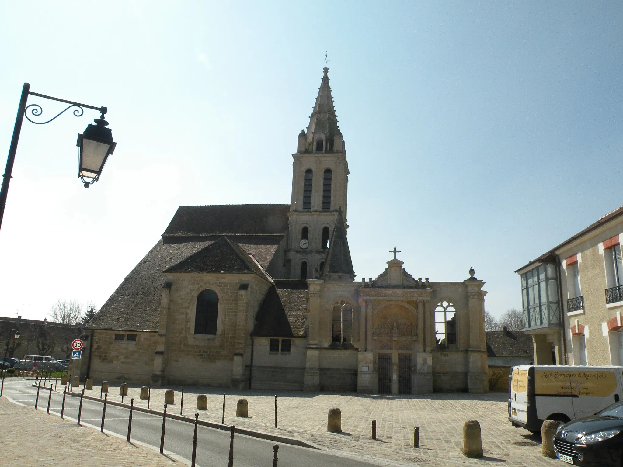 Photo showing: Église Saint-Christophe de Cergy (Val-d'Oise, France)