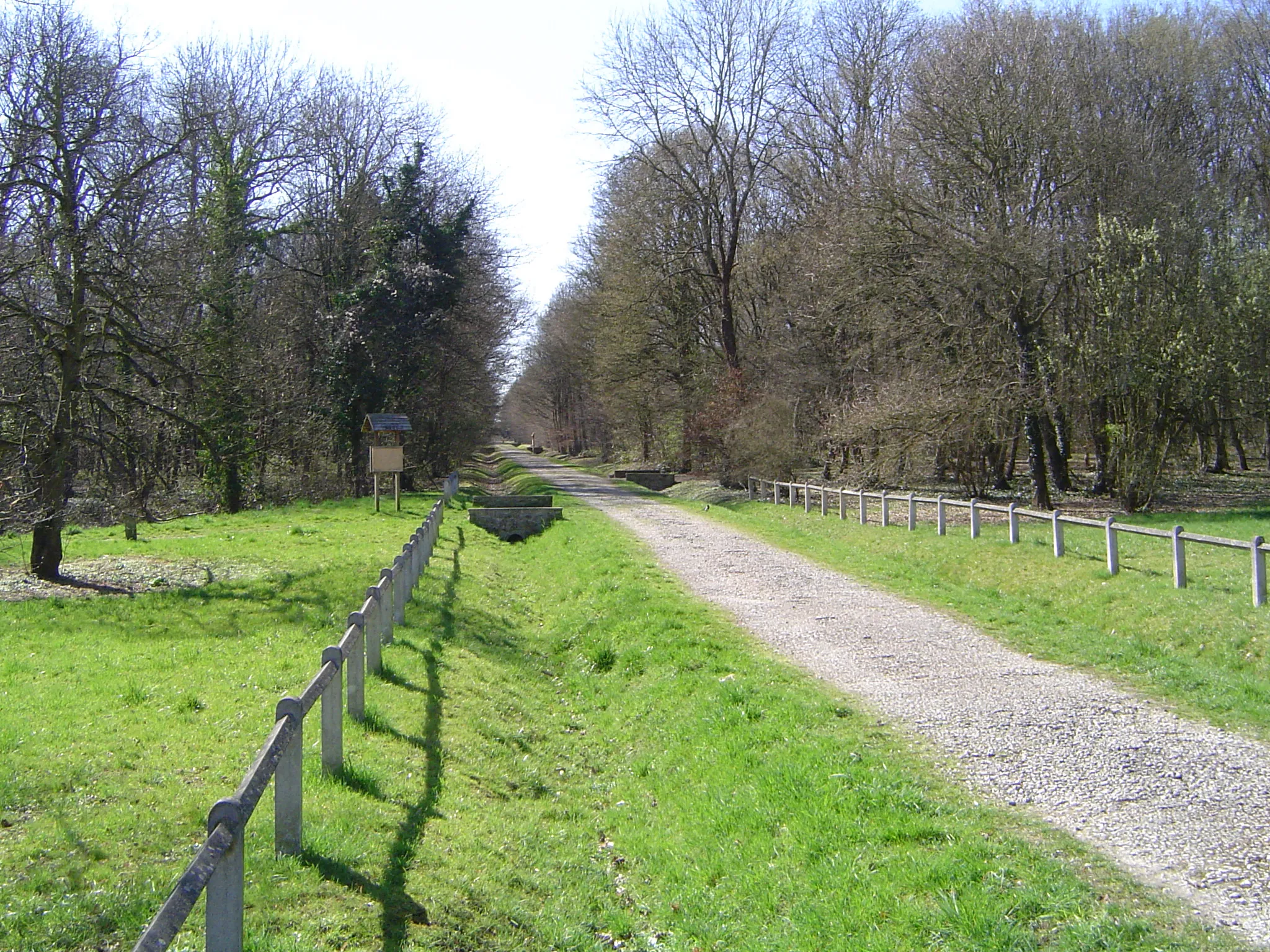 Photo showing: Photos prises à Lognes, commune française de Seine-et-Marne