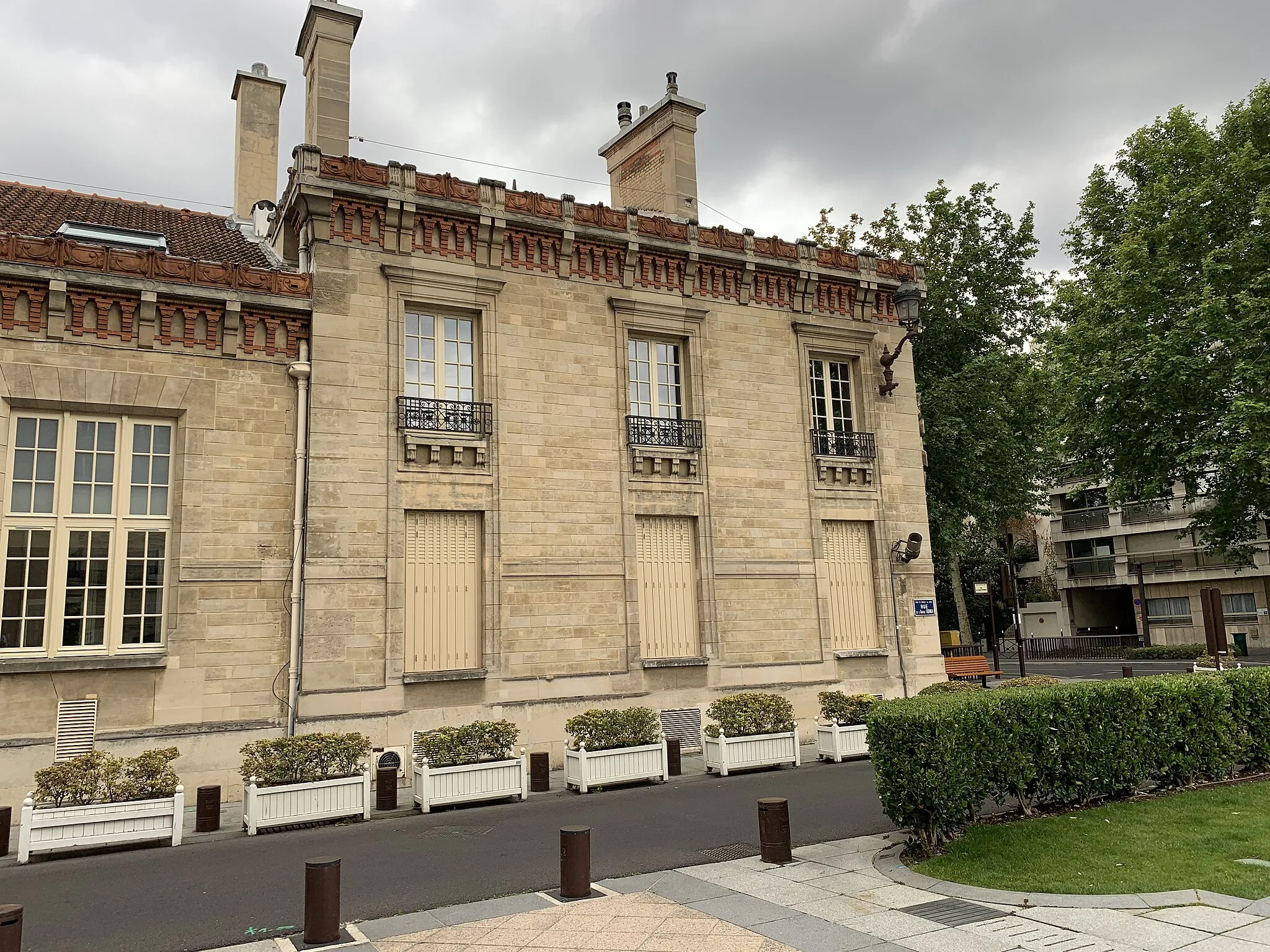 Photo showing: École primaire Achille Perreti, Neuilly-sur-Seine.