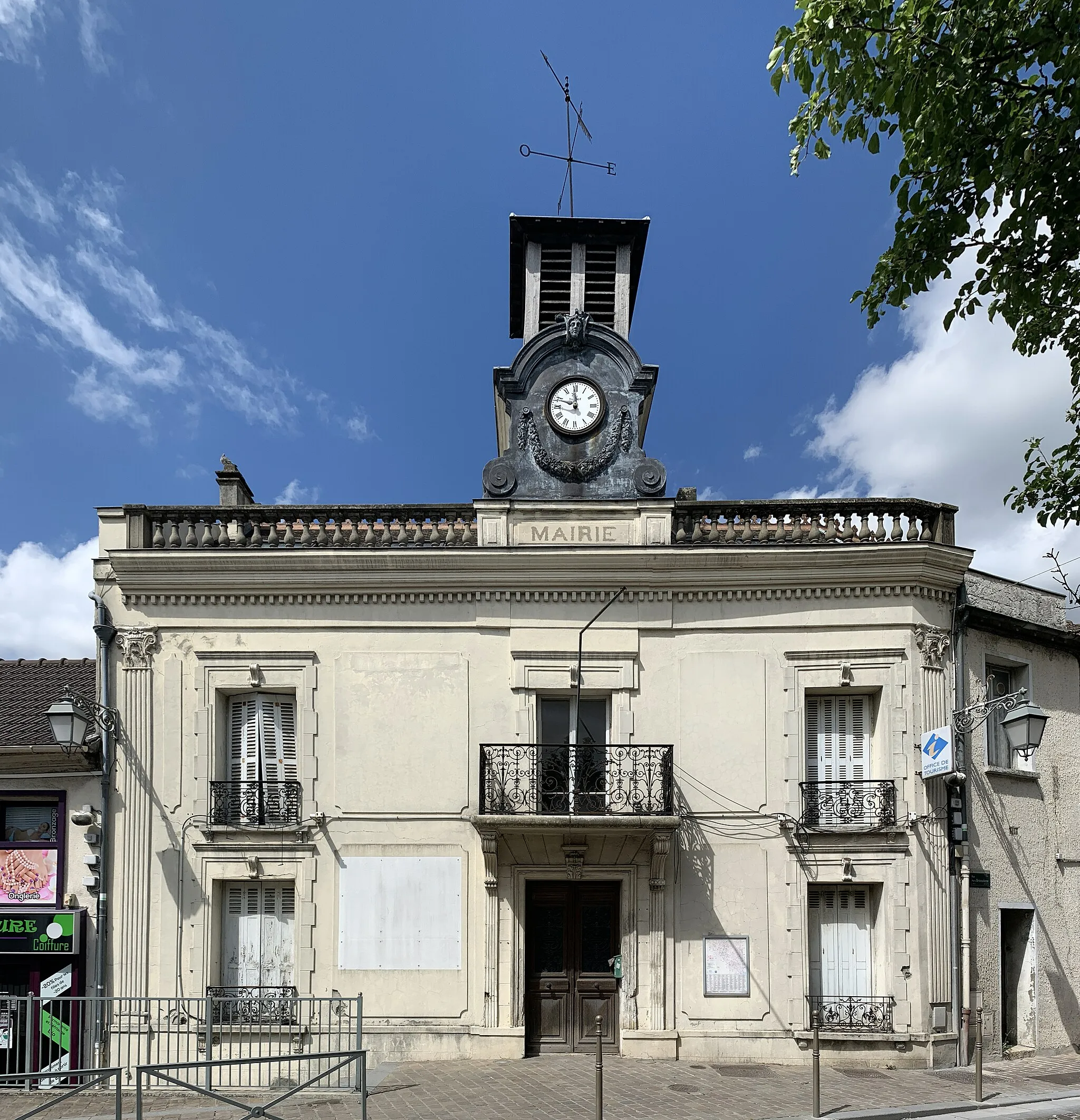Photo showing: Ancienne mairie de Noisy-le-Grand.