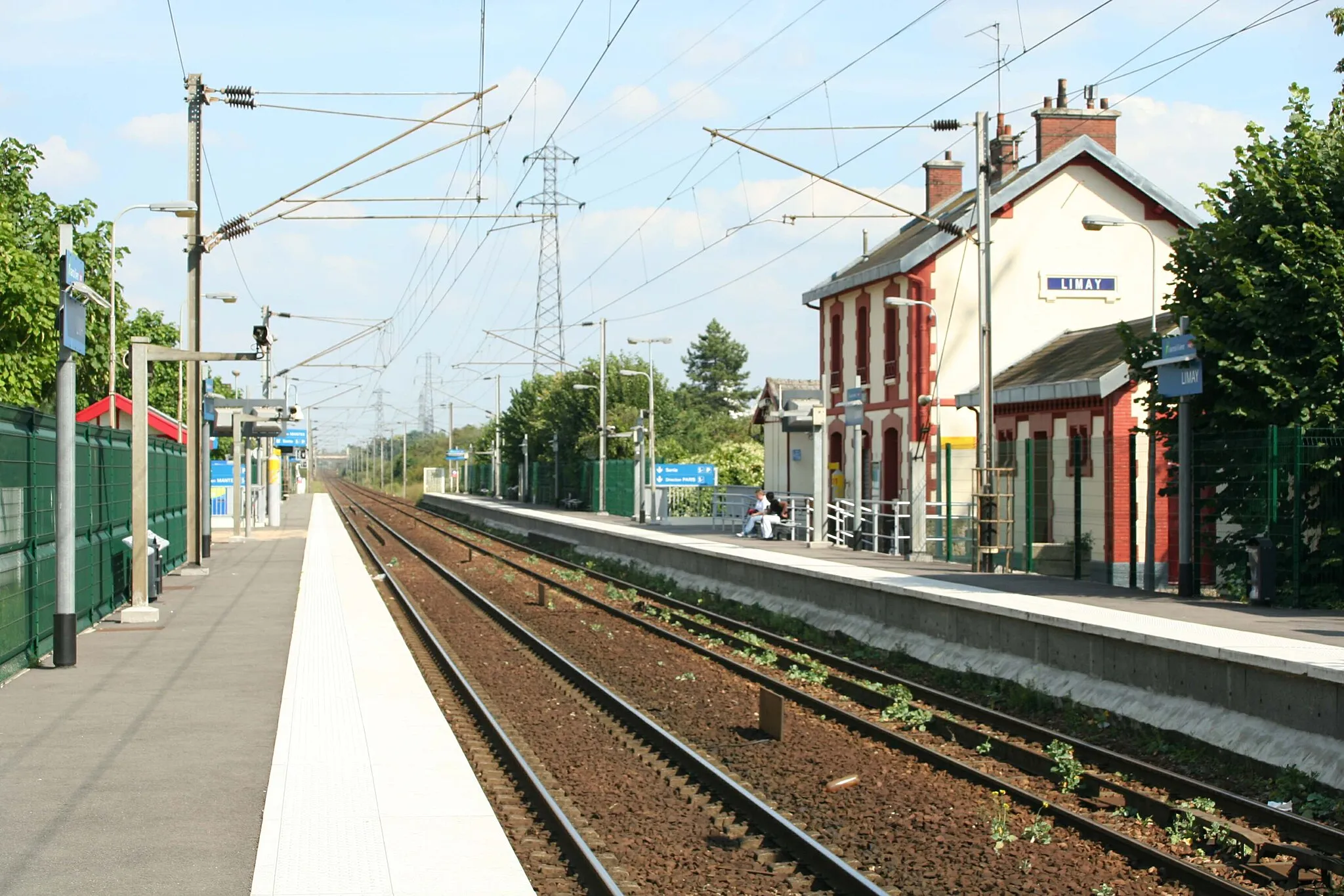 Photo showing: Gare de Limay, Yvelines  (France) -