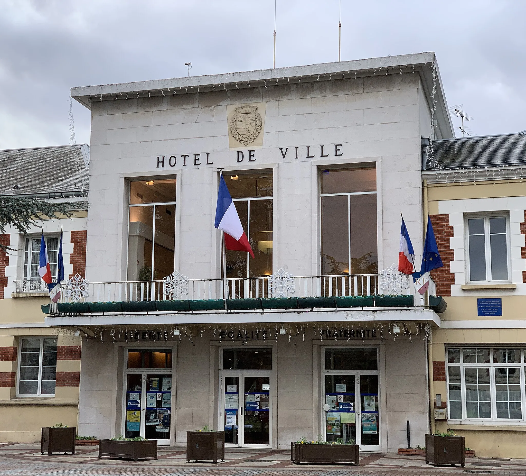 Photo showing: Hôtel de ville de Livry-Gargan.