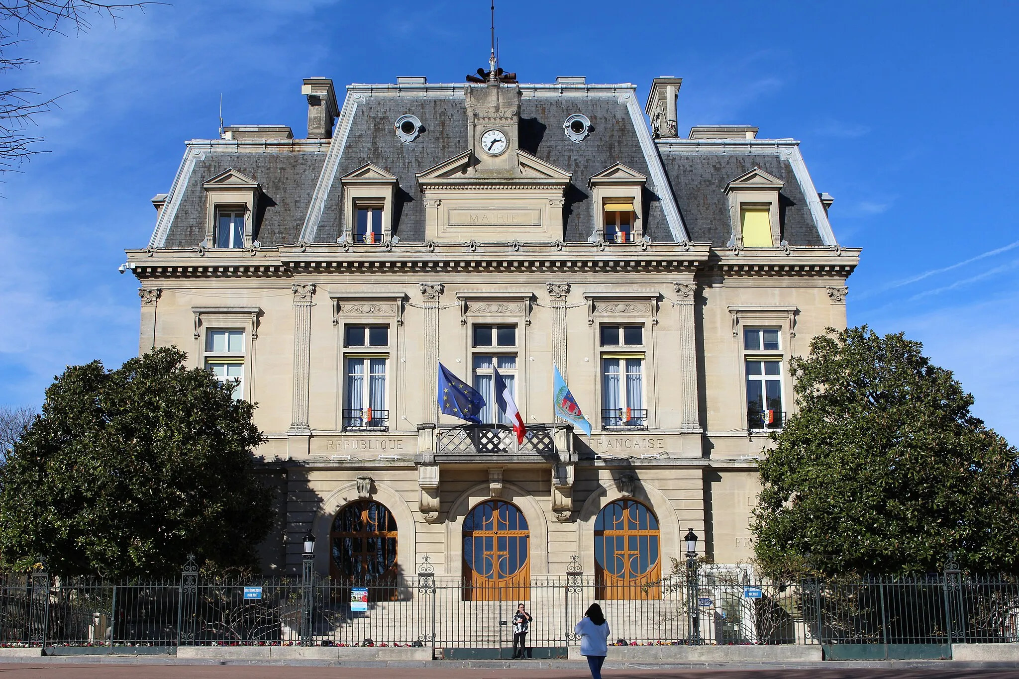 Photo showing: Mairie de Nogent-sur-Marne.