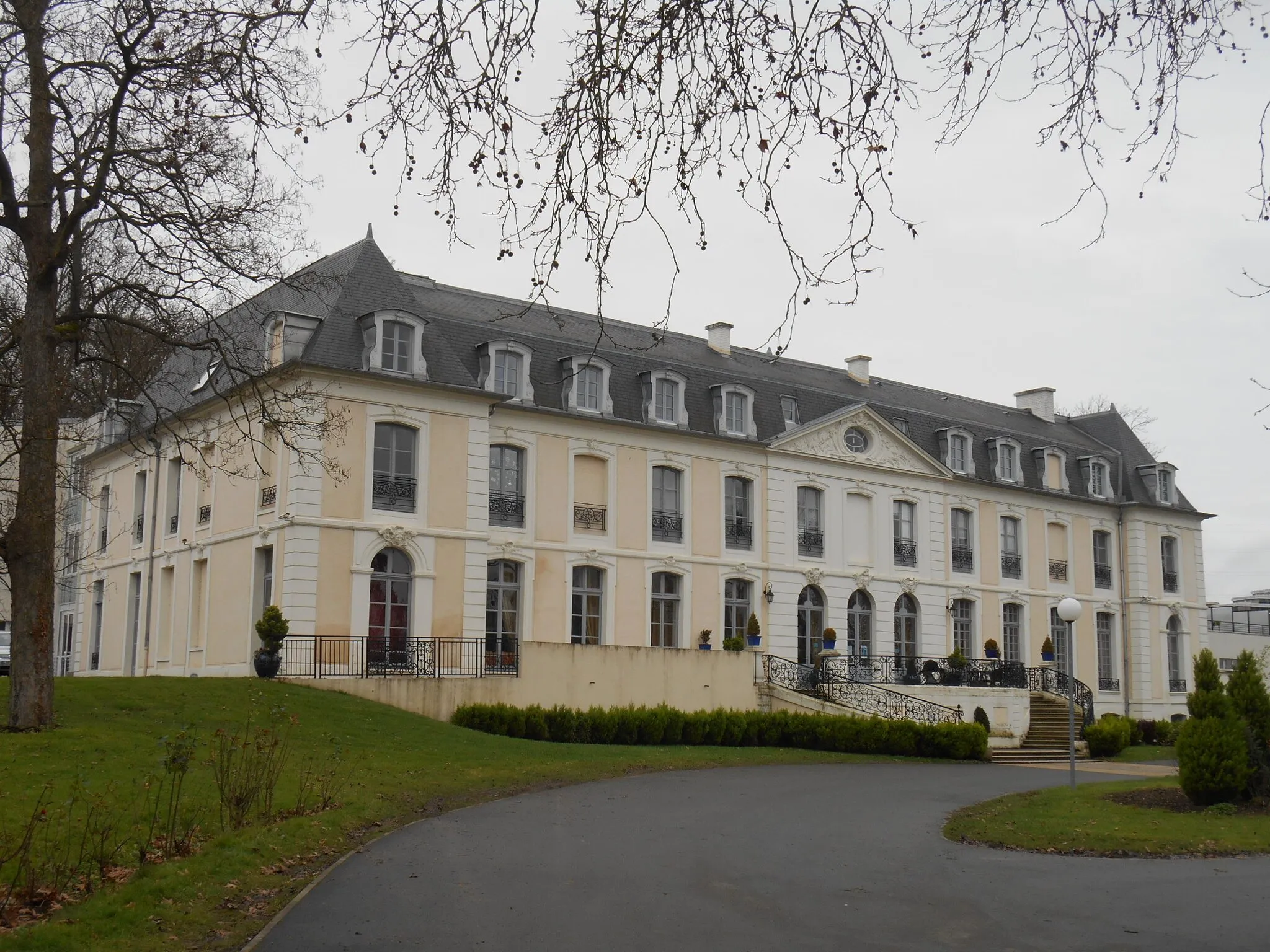 Photo showing: Château Dranem, à Ris Orangis