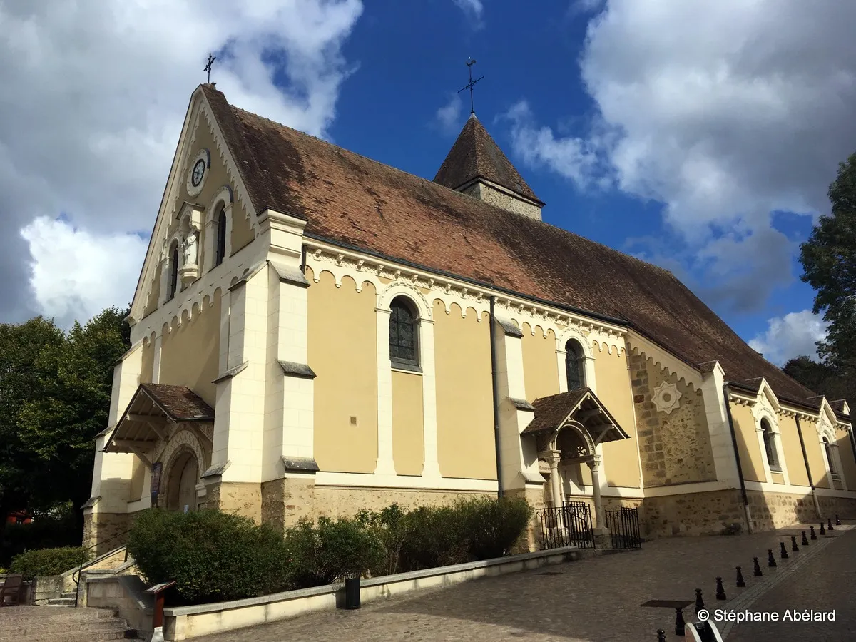 Photo showing: Yerres - L’église Saint-Honest est une église paroissiale de culte catholique, dédicacée au martyr Honest du IIIe siècle