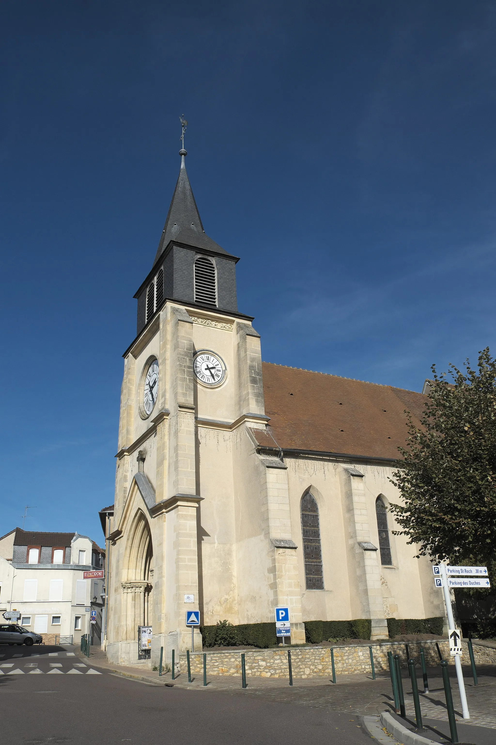 Photo showing: Katholische Pfarrkirche Saint-Roch in Chanteloup-les-Vignes im Département Yvelines (Île-de-France/Frankreich)