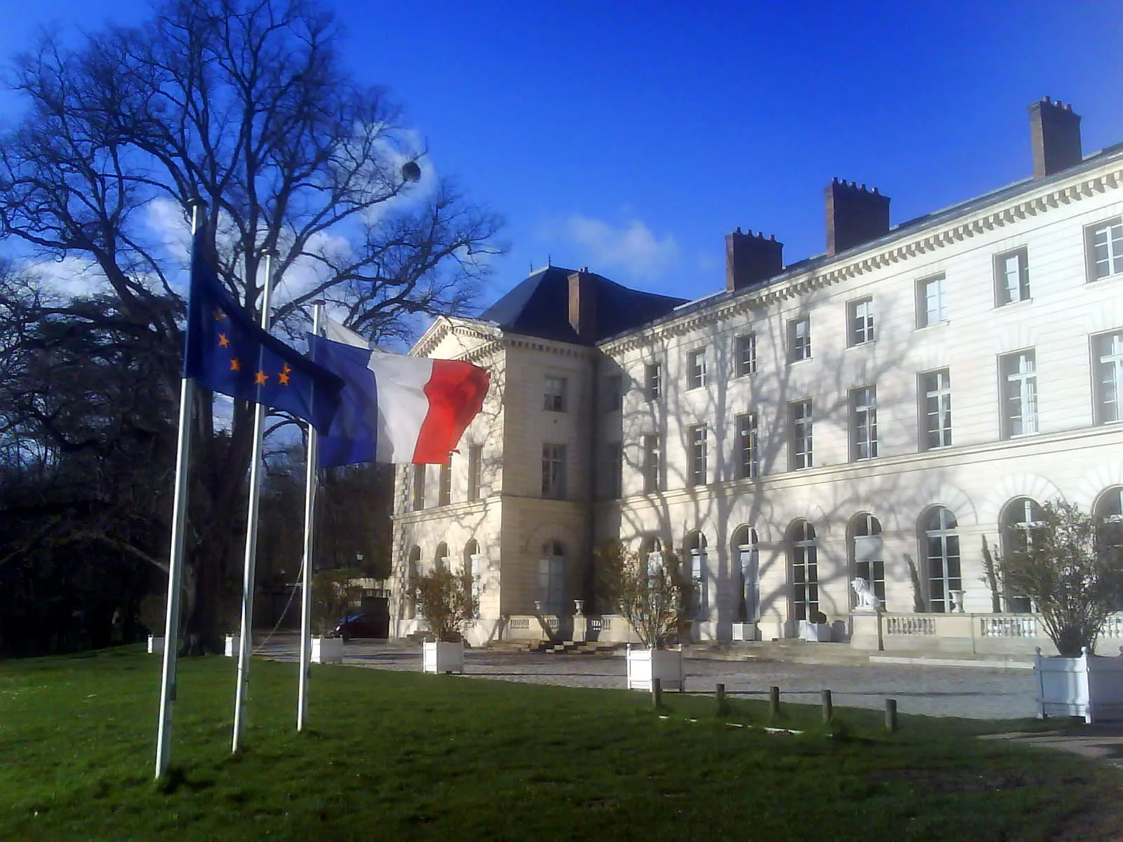 Photo showing: Château de Grouchy, façade