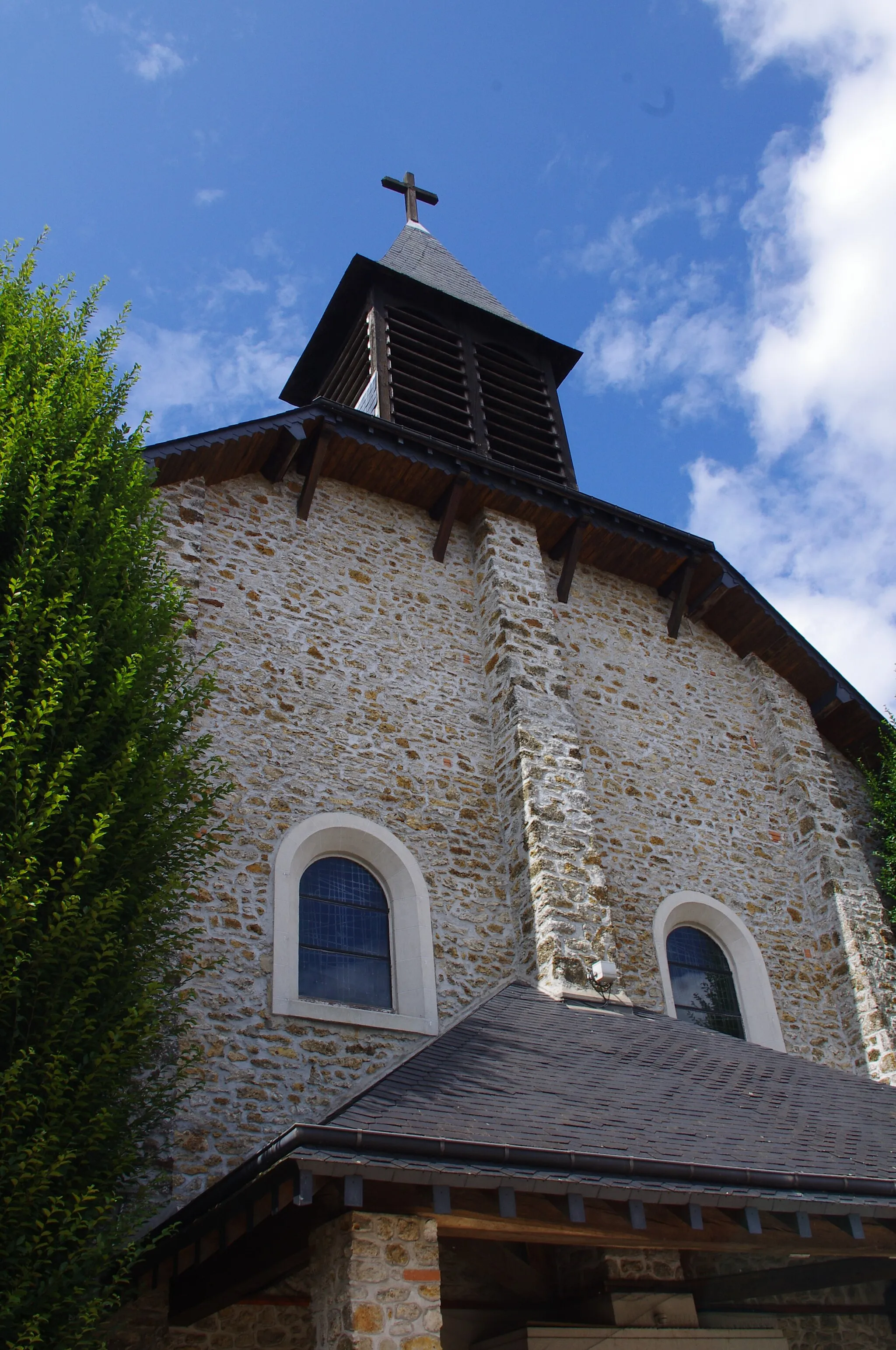 Photo showing: Église Jésus-Ouvrier de Paray-Vieille-Poste.