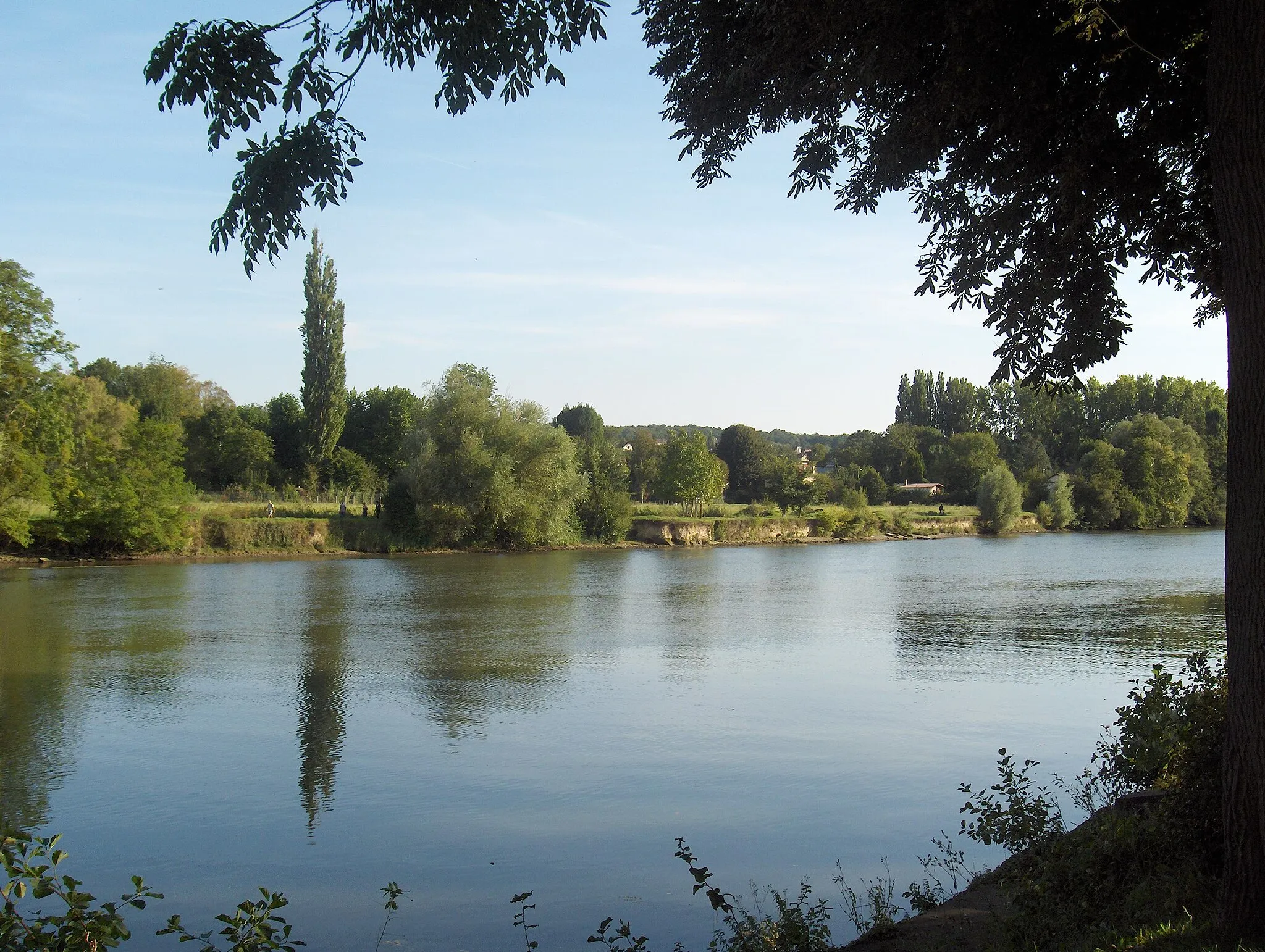 Photo showing: Berges de l'Oise à Mériel vues depuis Butry-sur-Oise (Val-d'Oise)