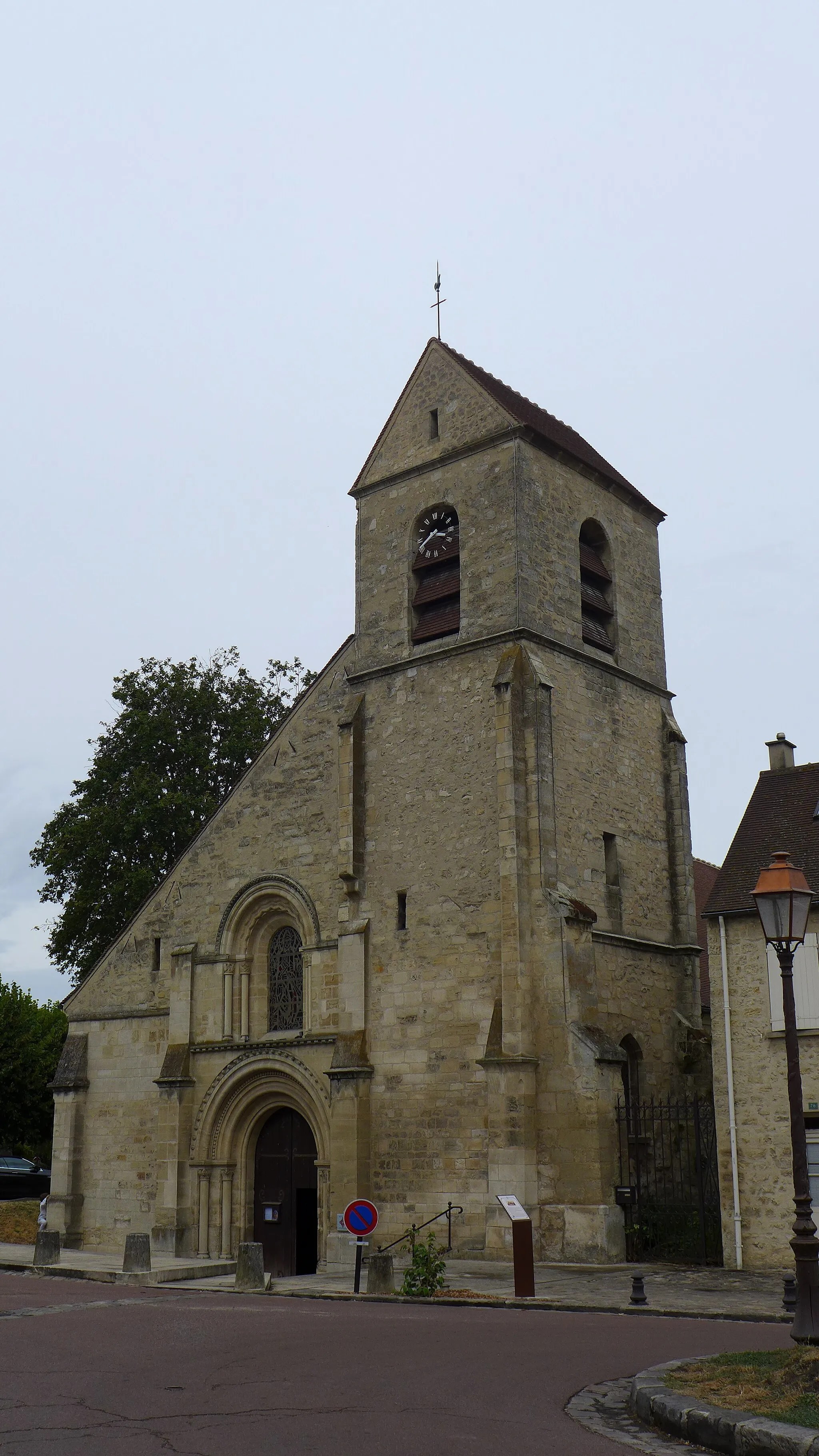 Photo showing: Saint Nicholas Church in the city of Villennes sur Seine