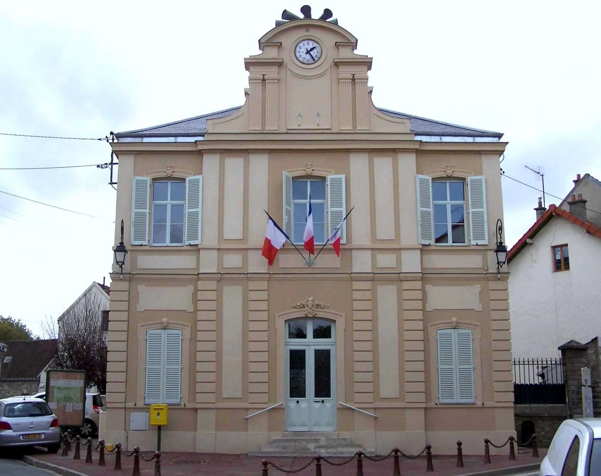 Photo showing: Maison de Fulpmes à Villepreux (Yvelines, France)