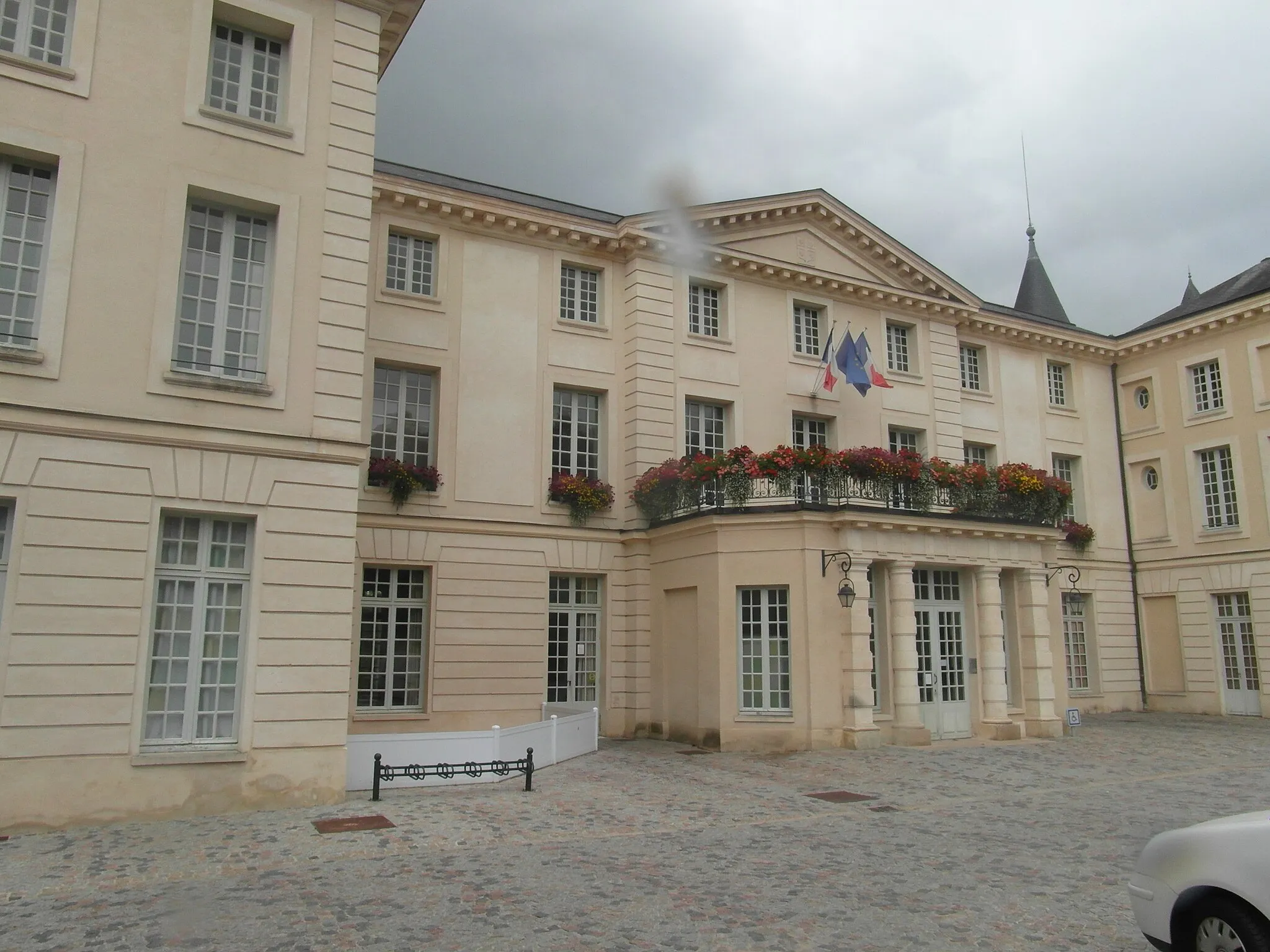 Photo showing: Mairie de Boissise-le-Roi (Seine-et-Marne)