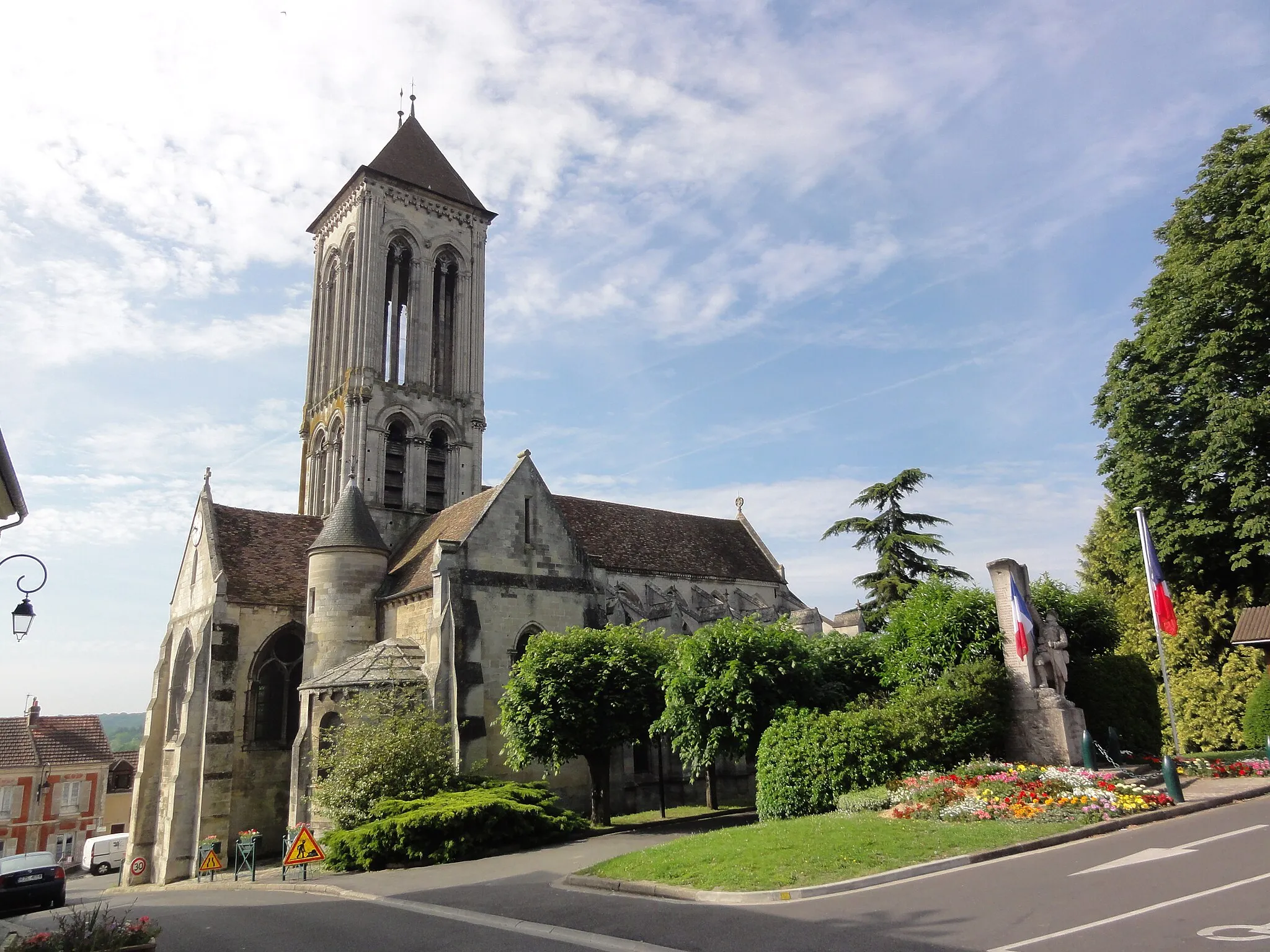 Photo showing: This building is indexed in the base Mérimée, a database of architectural heritage maintained by the French Ministry of Culture, under the reference PA00080017 .