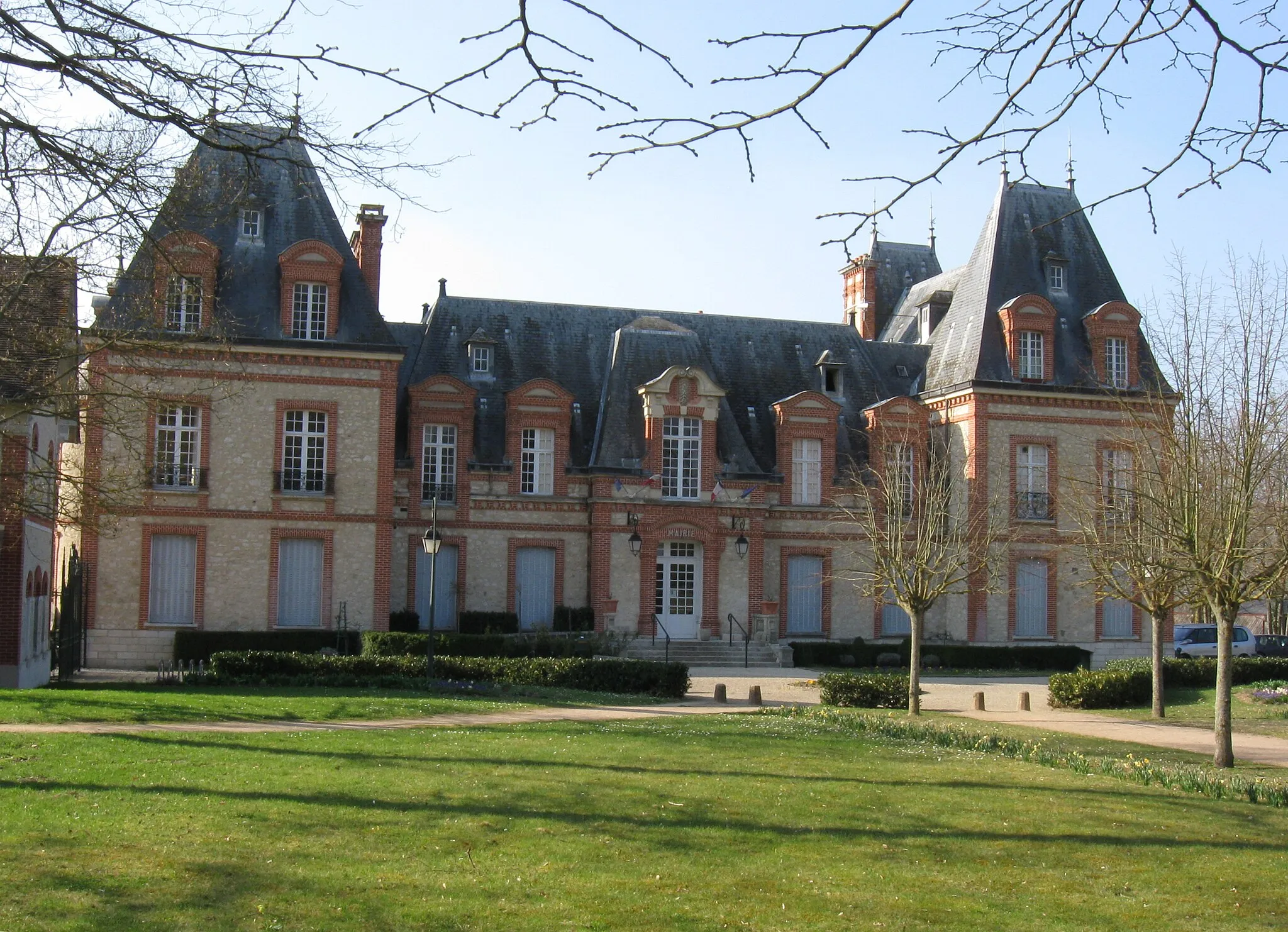 Photo showing: Château de Montcourt-Fromonville (Seine-et-Marne, région Île-de-France)