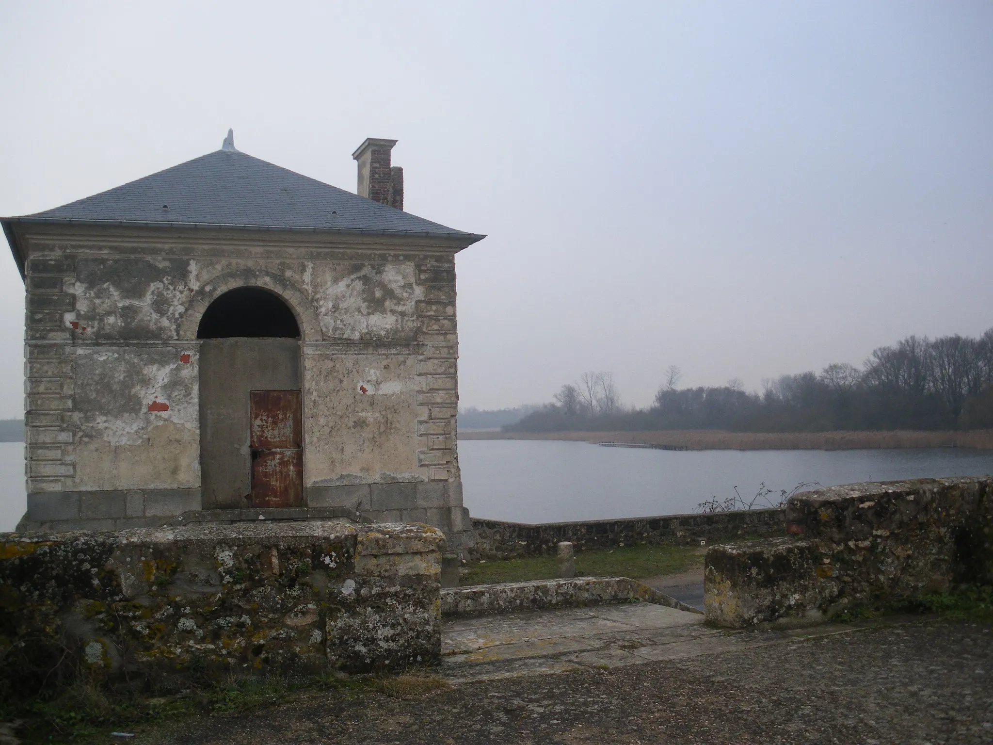 Photo showing: Etang de Saclay, Essonne, France