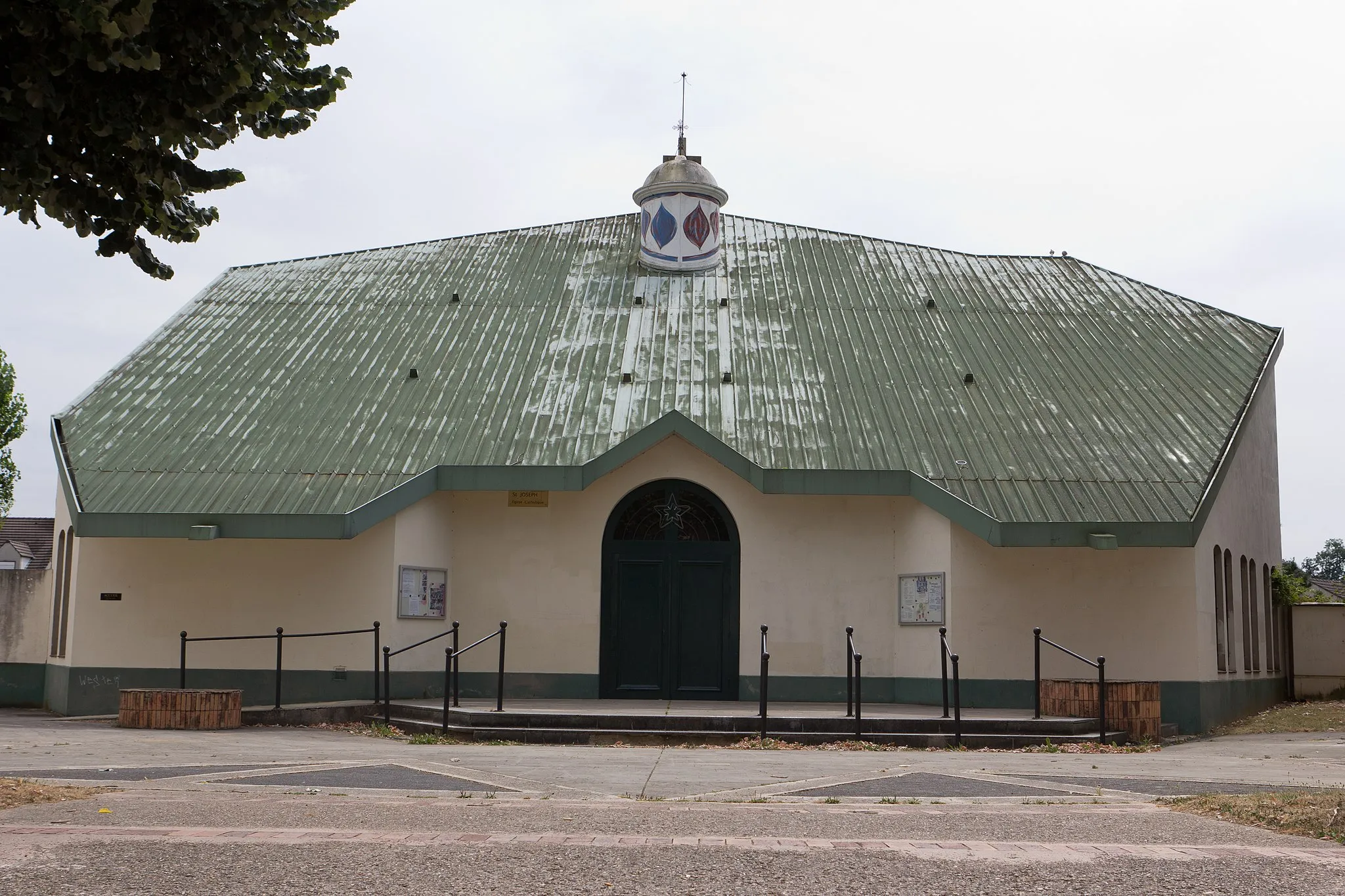 Photo showing: Eglise Saint-Joseph. Commune de Villemoisson-sur-Orge, département de l'Essonne. France