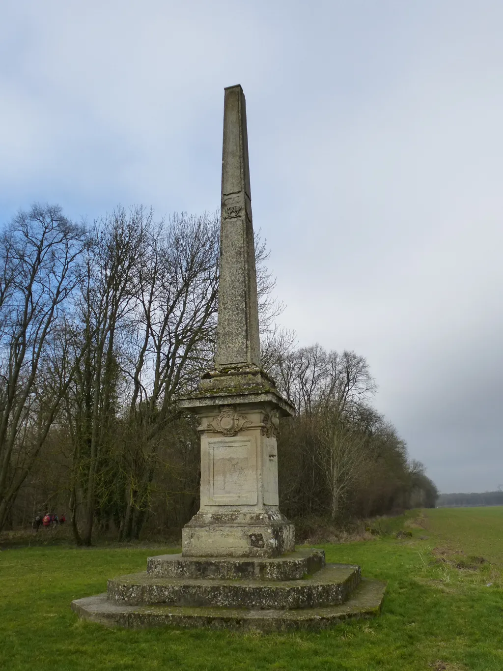 Photo showing: Obélisque de Saint-Vrain.  (département de l'Essonne, région Île-de-France).