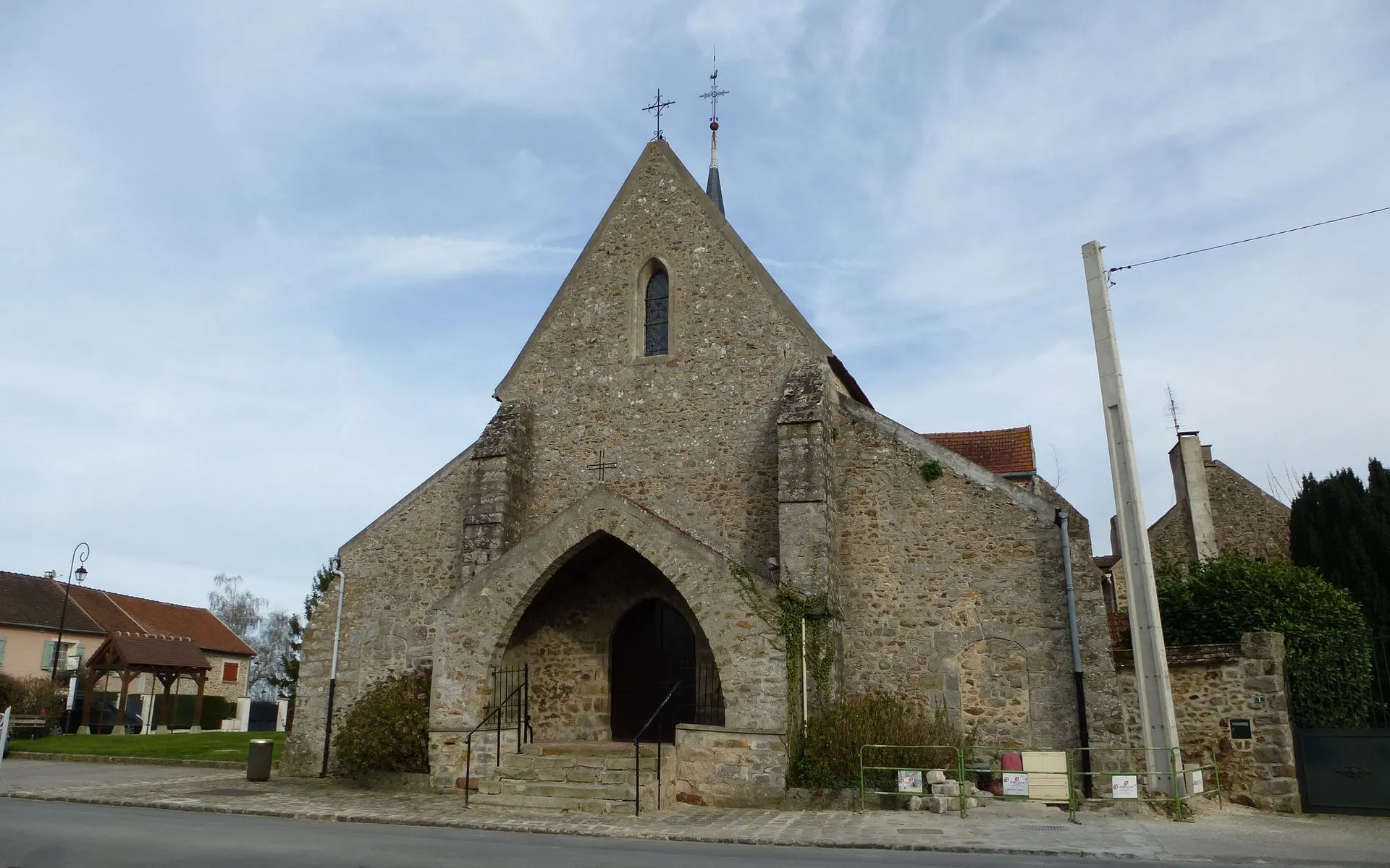 Photo showing: Eglise Saint-Antoine, Châtres, Île-de-France (vue de face)