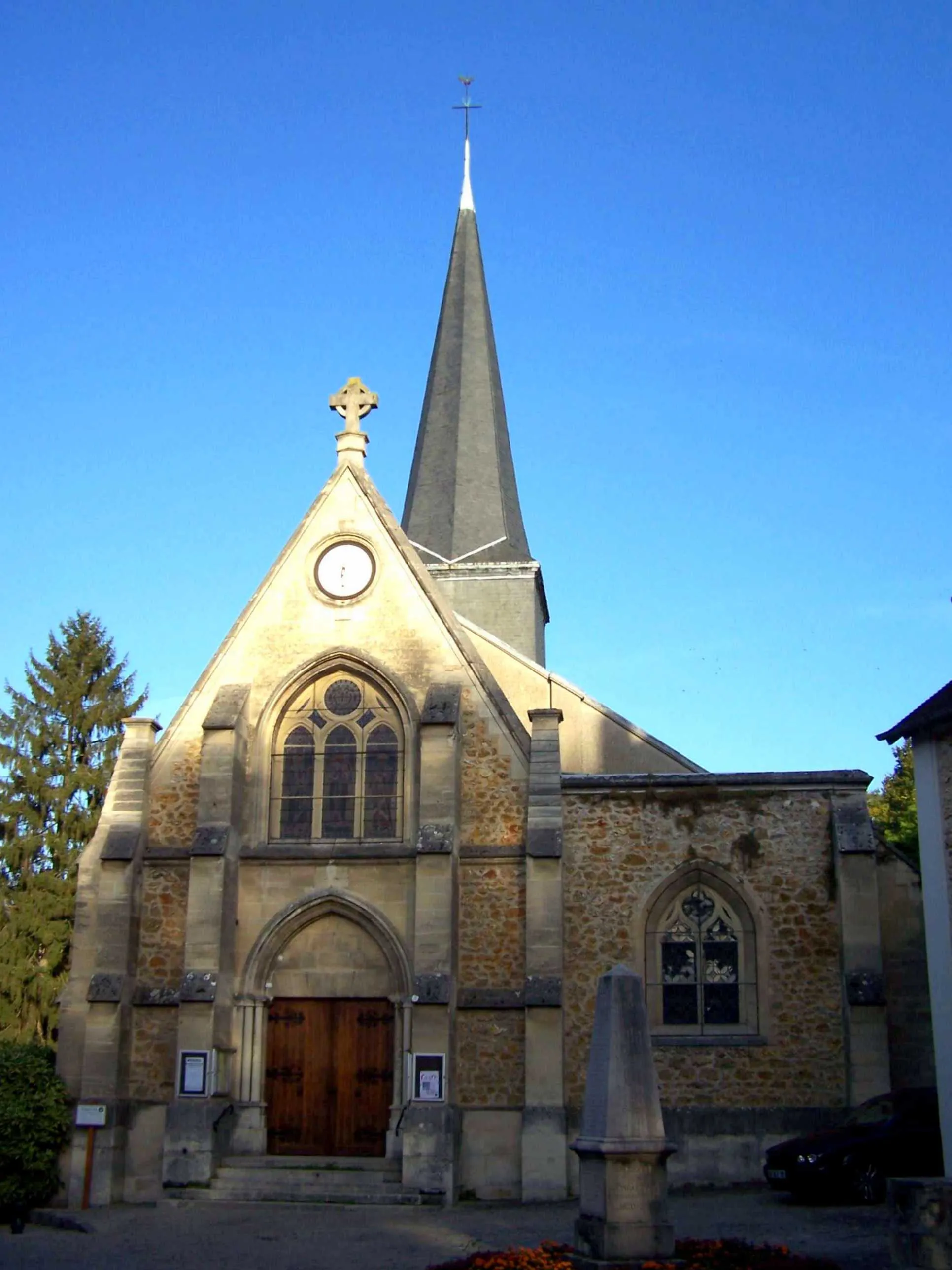 Photo showing: Église de L'Étang-la-Ville (Yvelines, France)