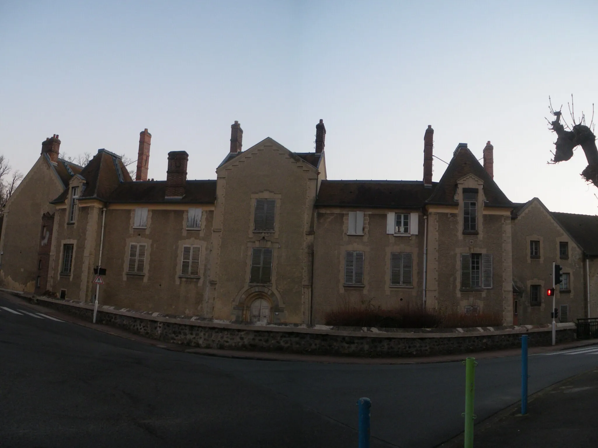 Photo showing: La Grande Maison, facade Nord, Bures sur Yvette, Essonne, France