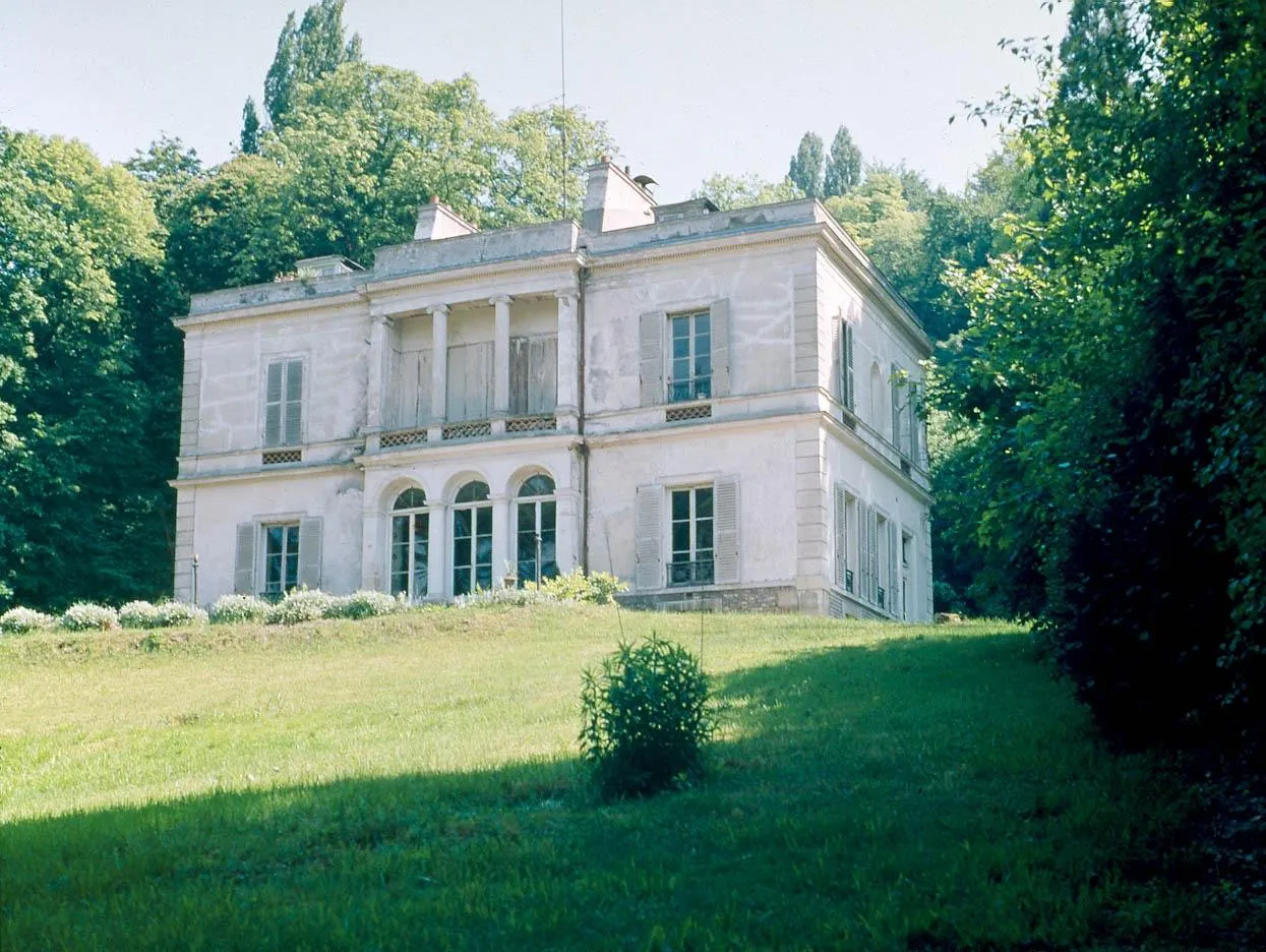 Photo showing: La Villa Viardot à Bougival en 1975.