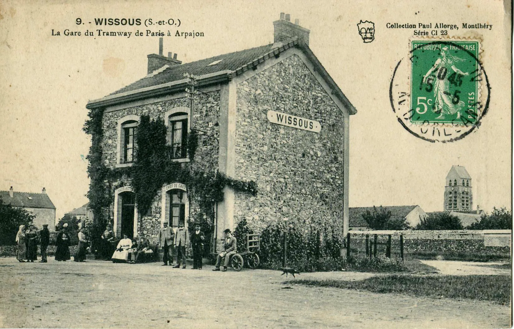 Photo showing: Carte postale ancienne éditée par Paul Allorge à Montlhéry, n° 9, mention Série Cl 23 : WISSOUS - La gare du Tramway de Paris à Arpajon