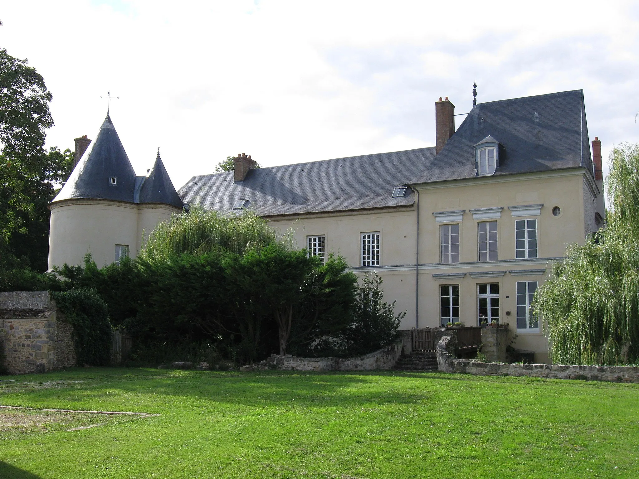 Photo showing: Château de Courtry (façade sud-est). (Sivry-Courtry, Seine-et-Marne, région Île-de-France).