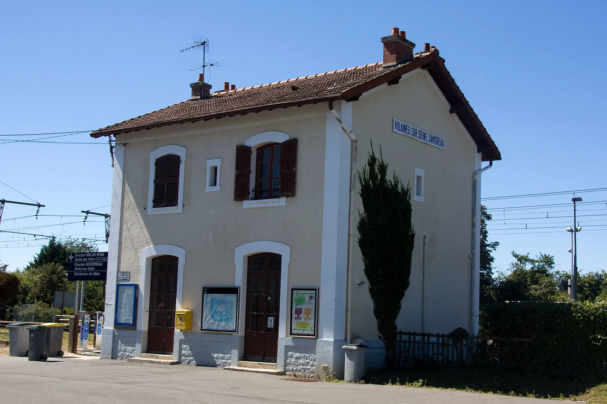 Photo showing: Gare de Vulaines-sur-Seine - Samoreau,  Vulaines-sur-Seine, Seine-et-Marne, France