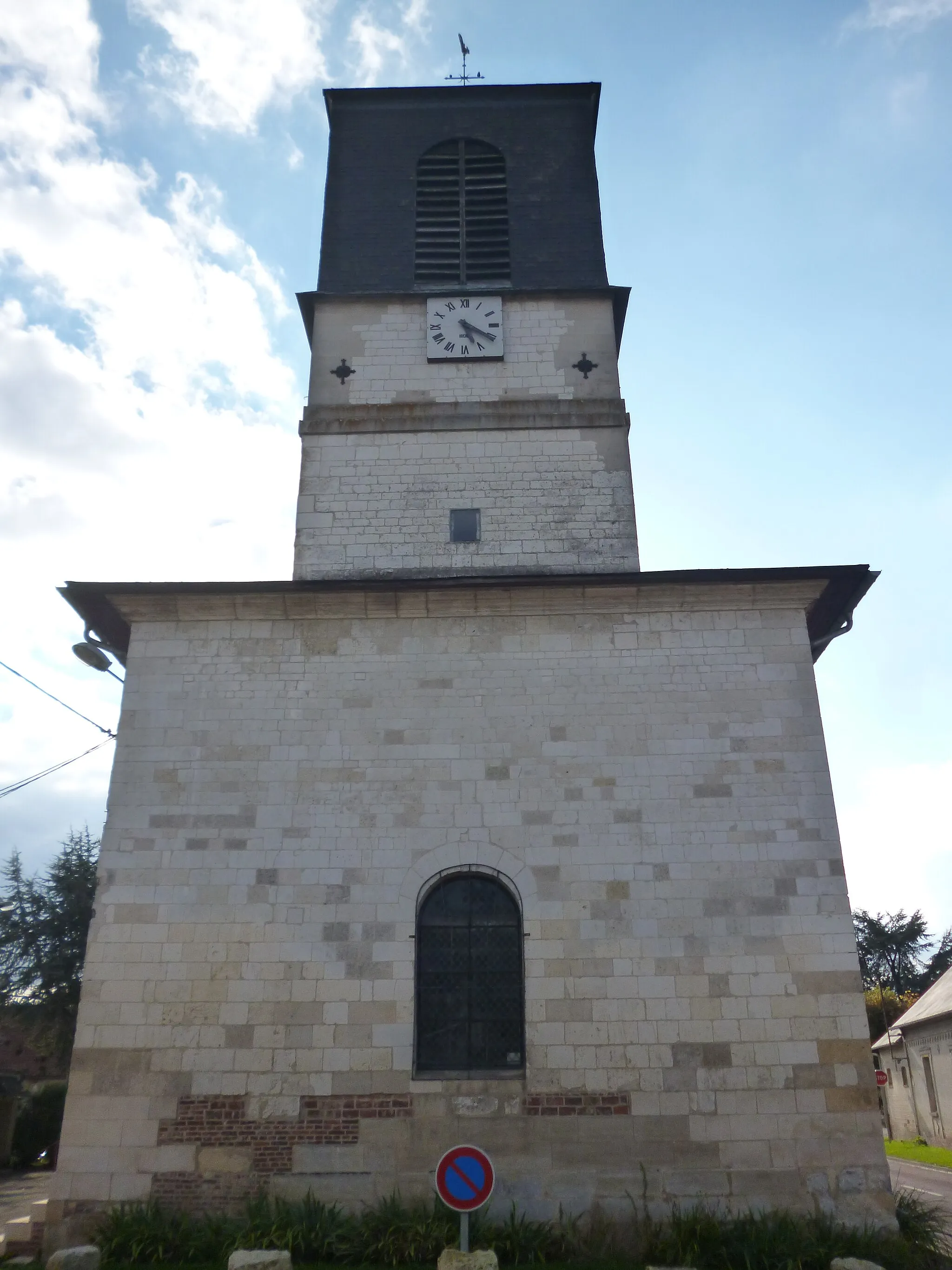 Photo showing: Eglise Saint-Sébastien du Mesnil-sur-Bulles (Oise).