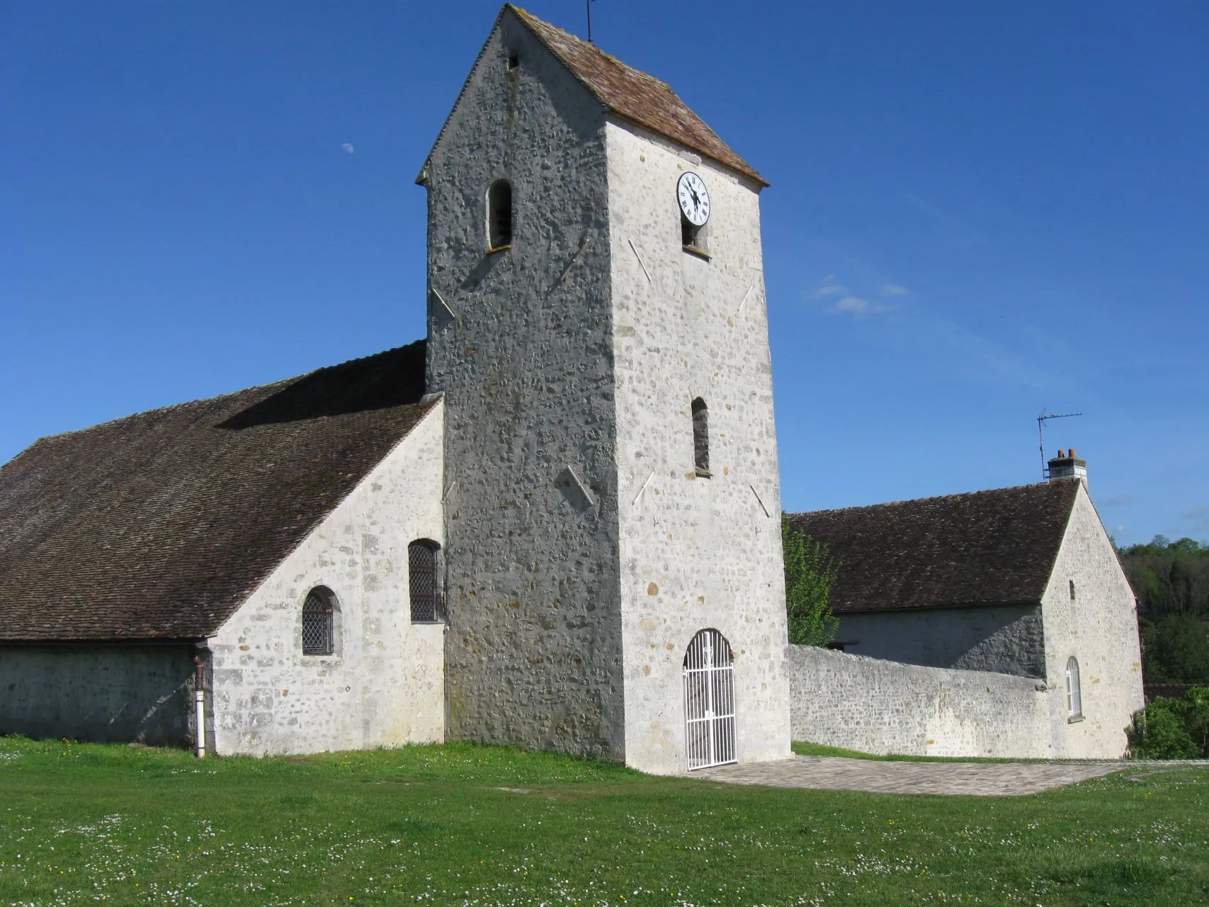 Photo showing: Église Saint-Germain de Poligny (Seine-et-Marne, région Île-de-France)