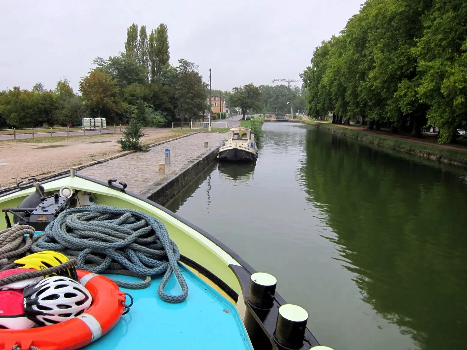 Photo showing: Neronville Berth