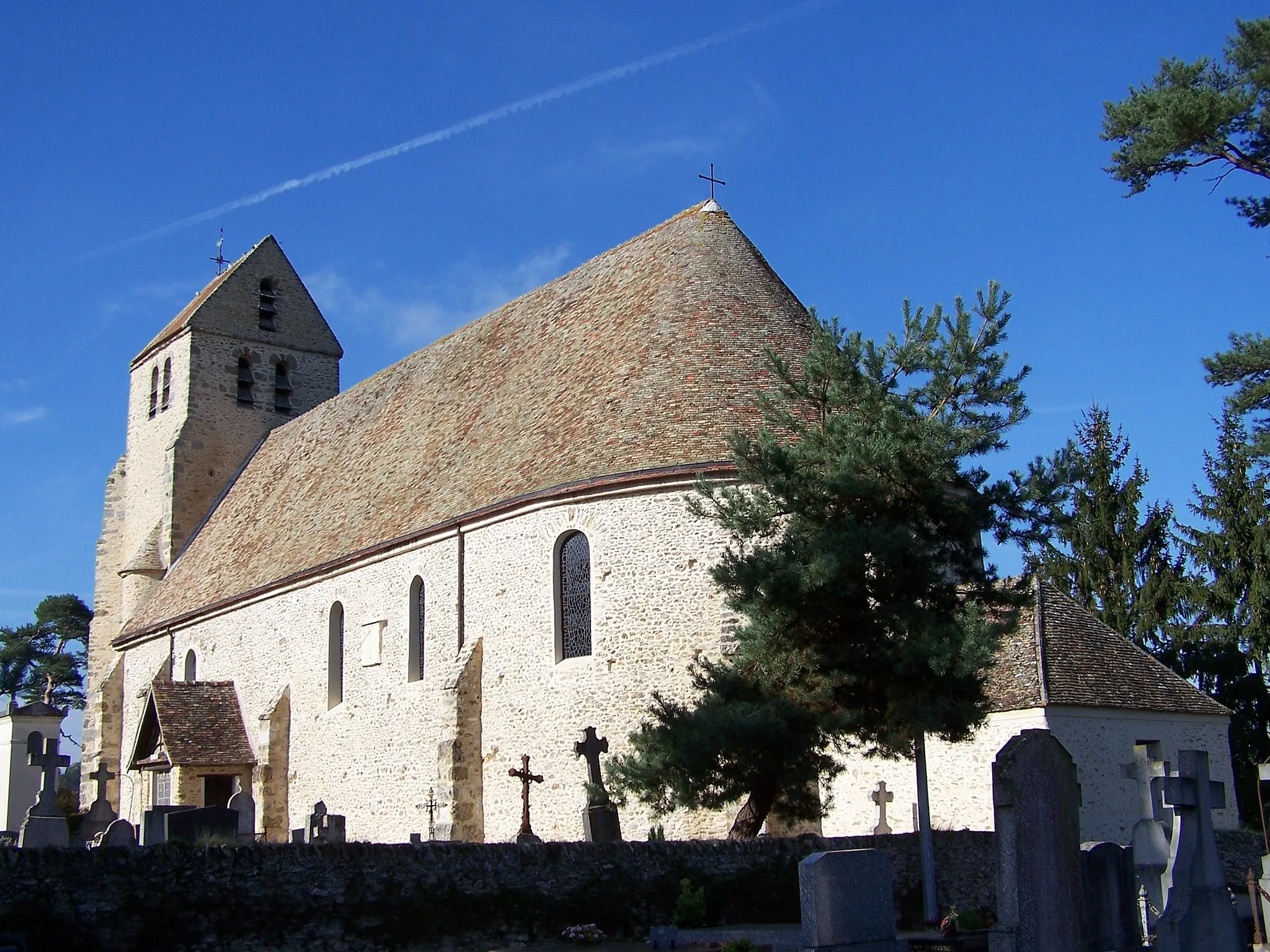 Photo showing: Église de Grosrouvre (Yvelines, France), côté ouest