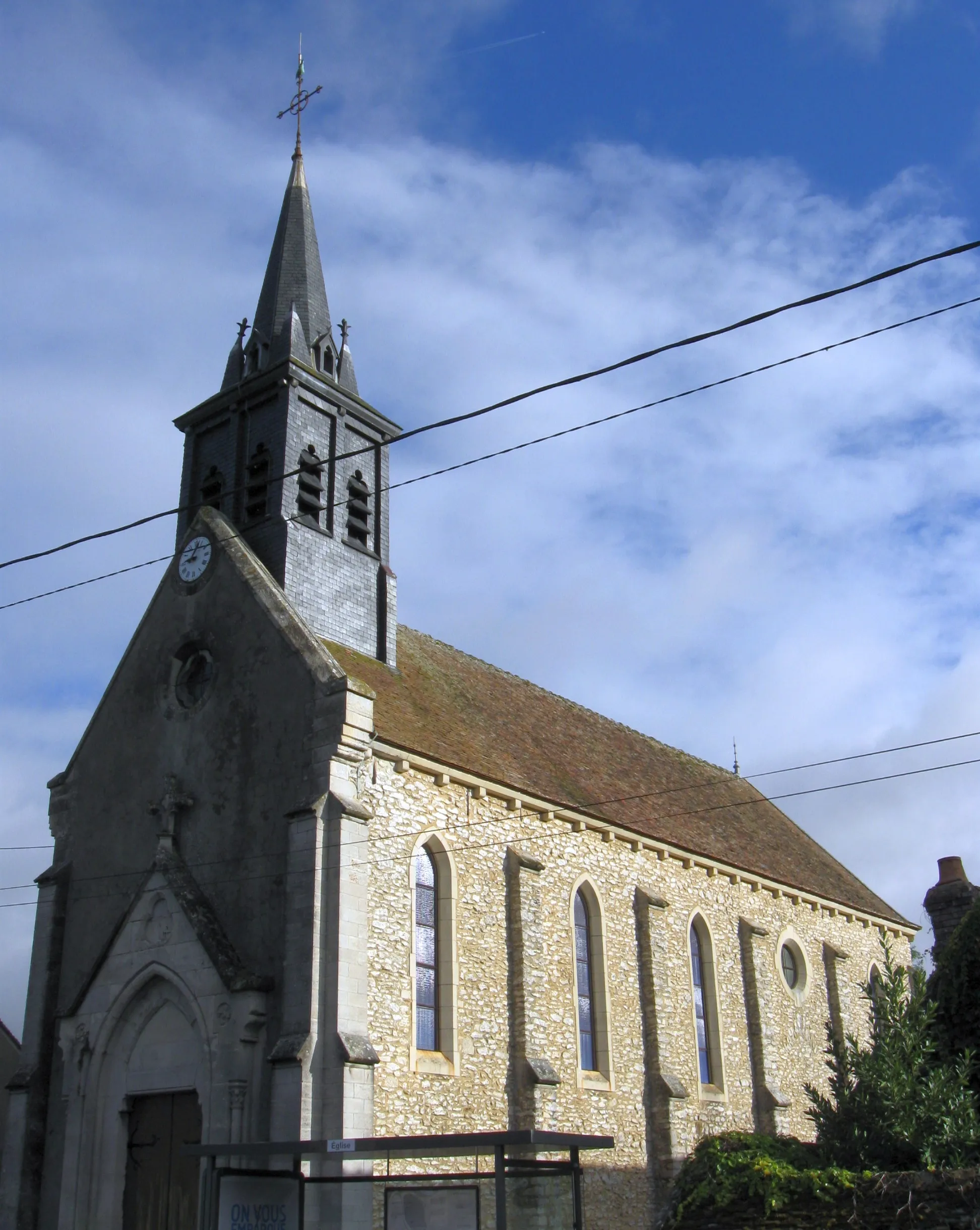 Photo showing: Église Saint-Jacques-le-Majeur de Gurcy-le-Châtel. (Seine-et-Marne, région Île-de-France).