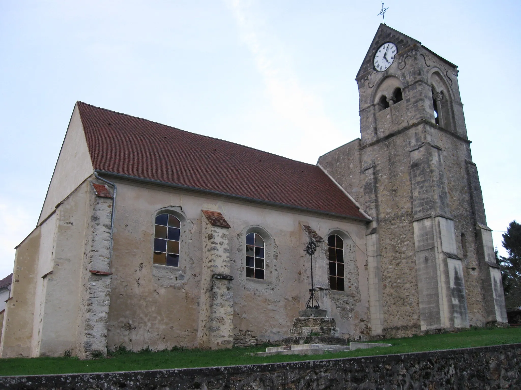 Photo showing: Église Saint-Quentin de Domptin. (département de l'Aisne , région Picardie).