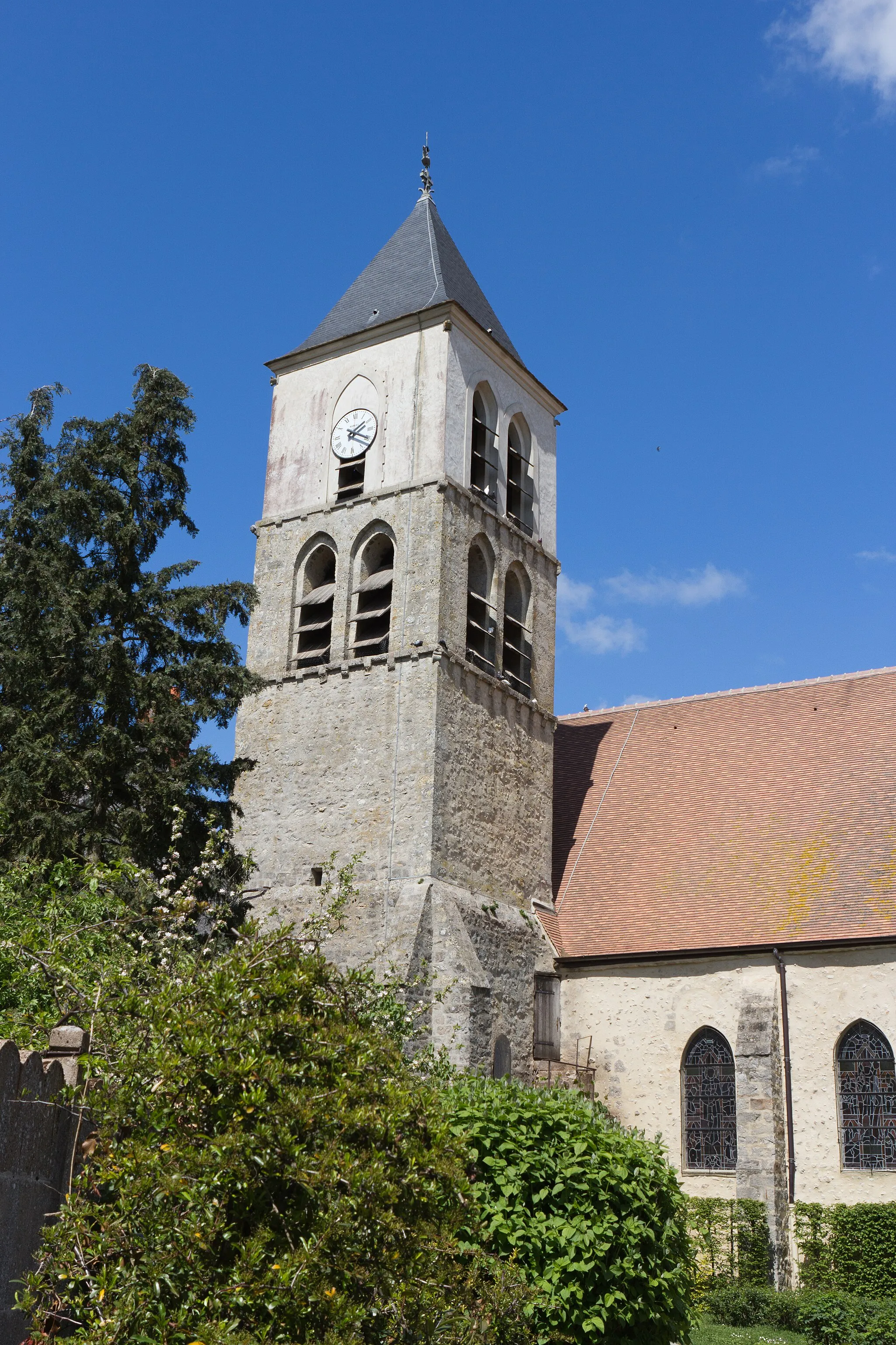 Photo showing: Église de Cerny, Cerny, département de l'Essonne, France.