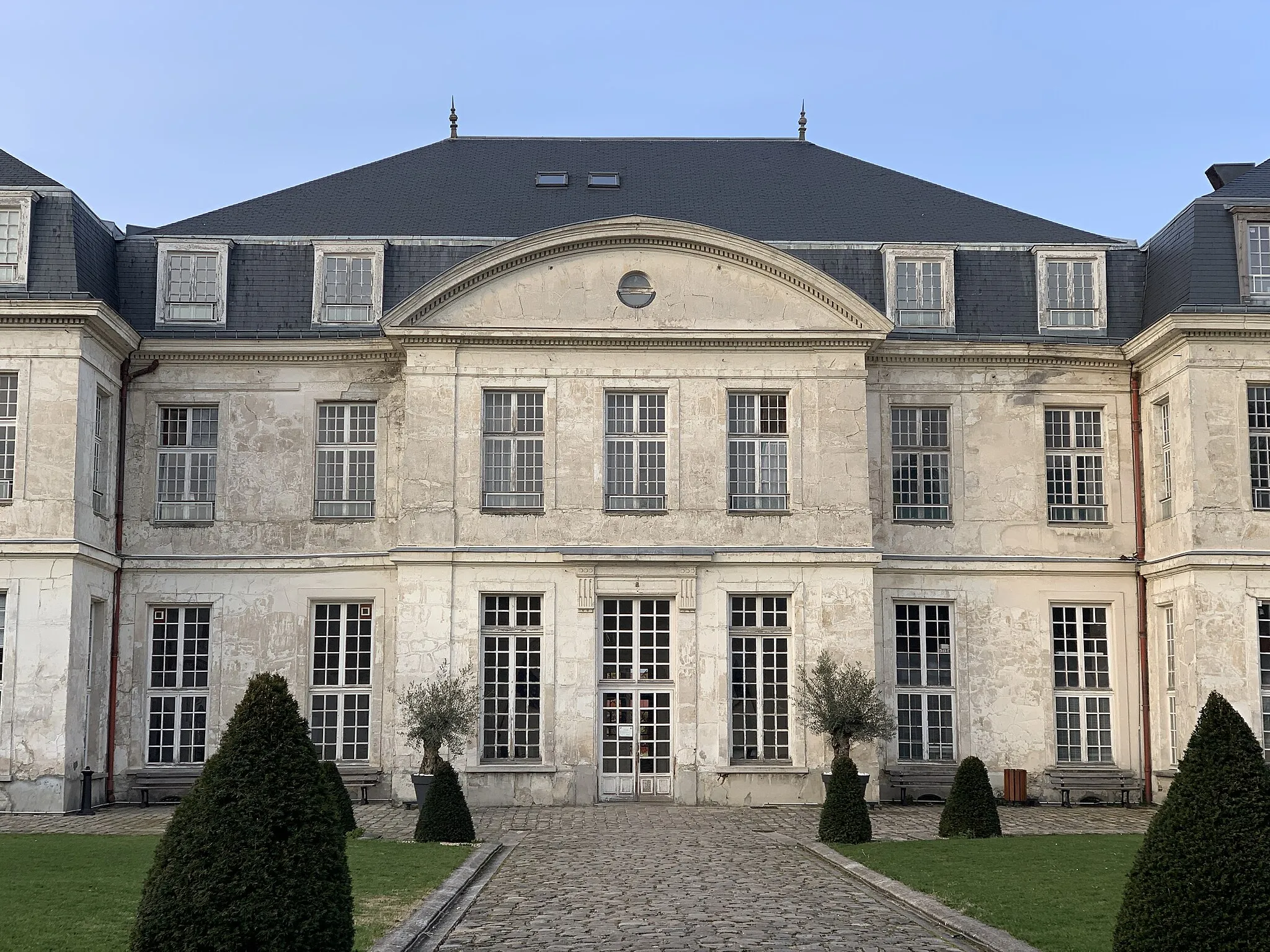 Photo showing: Château de Vaujours.