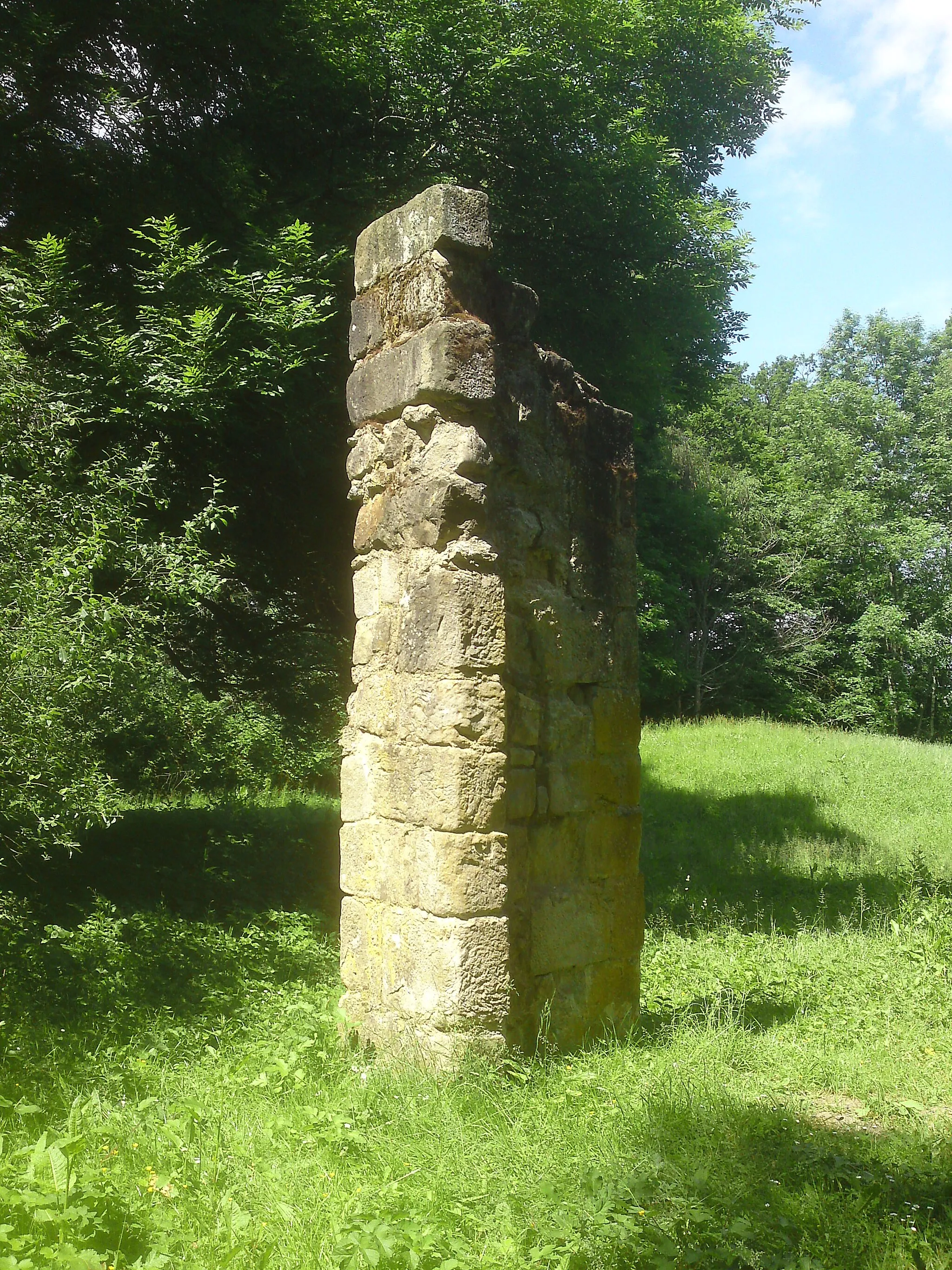 Photo showing: Un reste de ruines