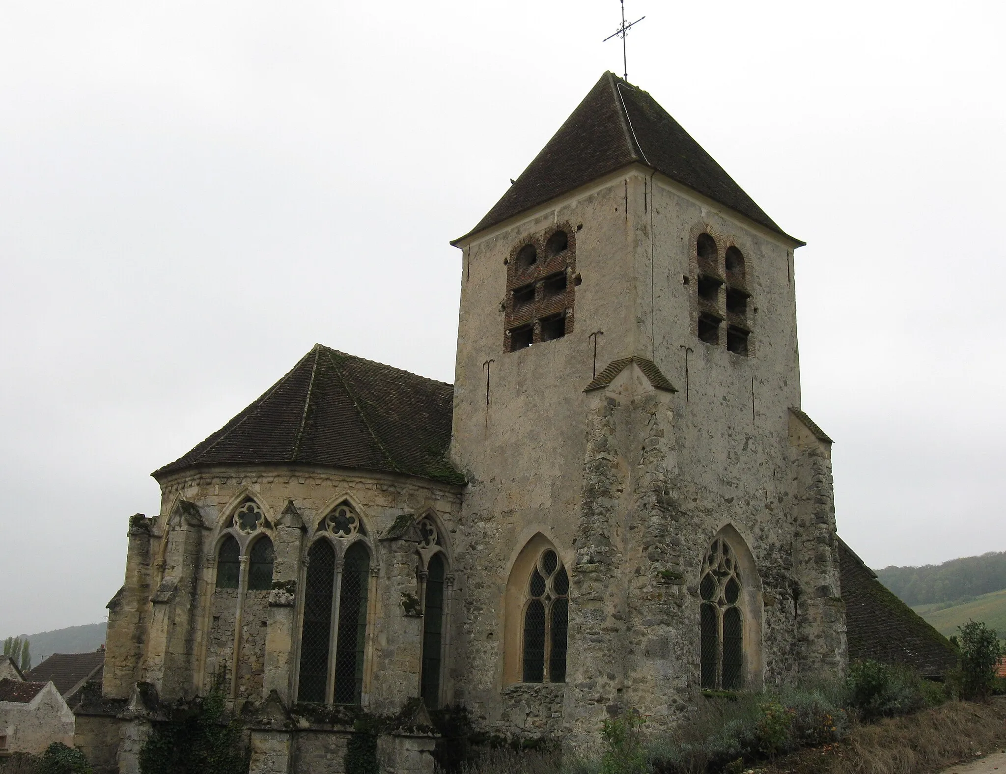Photo showing: Église catholique Notre-Dame de Bonneil. (département de l'Aisne , région Picardie).